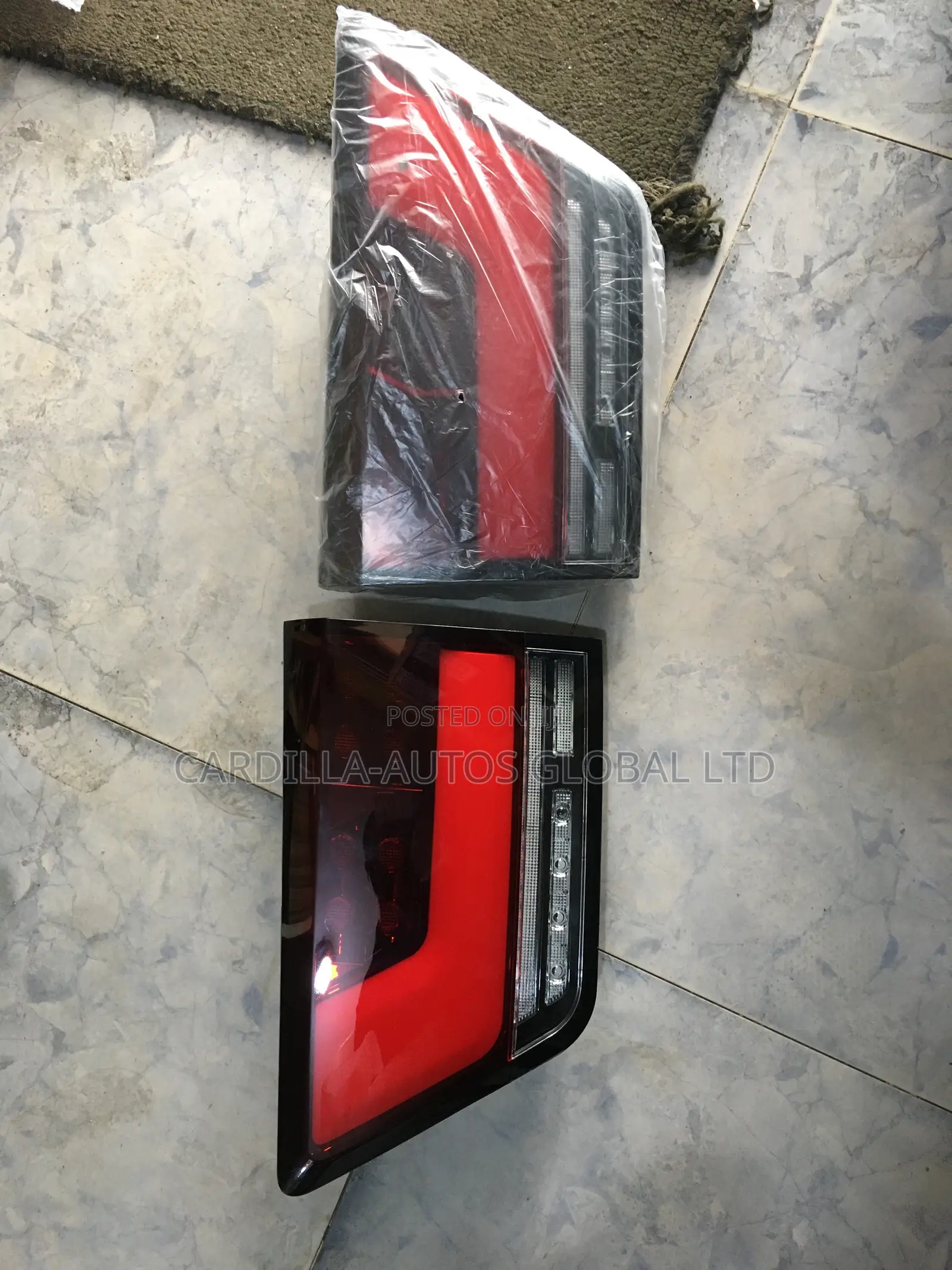 Booth Light Toyota Land Cruiser 2023