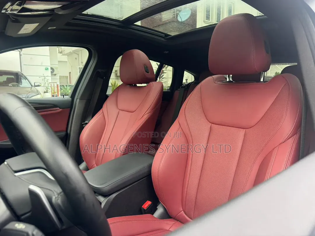 BMW X4 xDrive30i Sports Activity Coupe 2025 Black