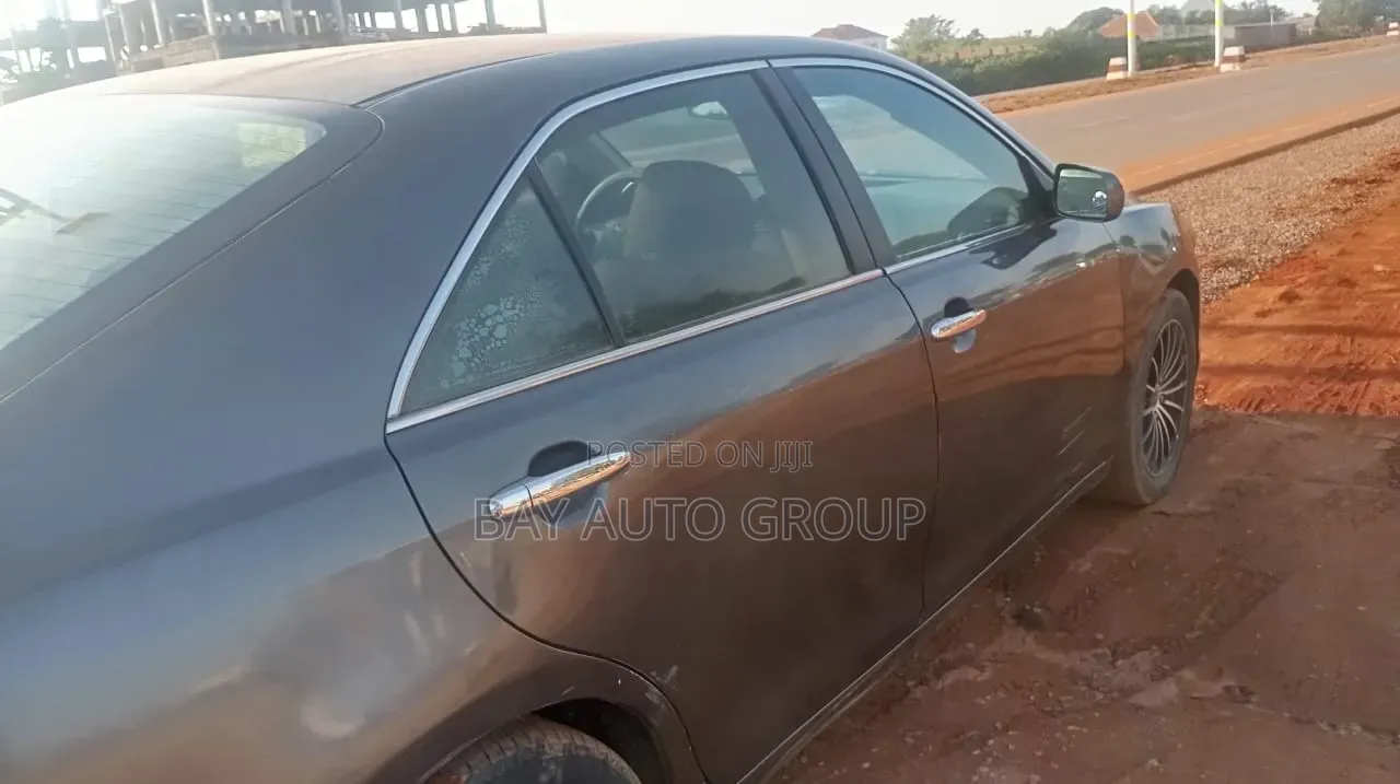 Toyota Camry 2.4 LE 2008 Gray