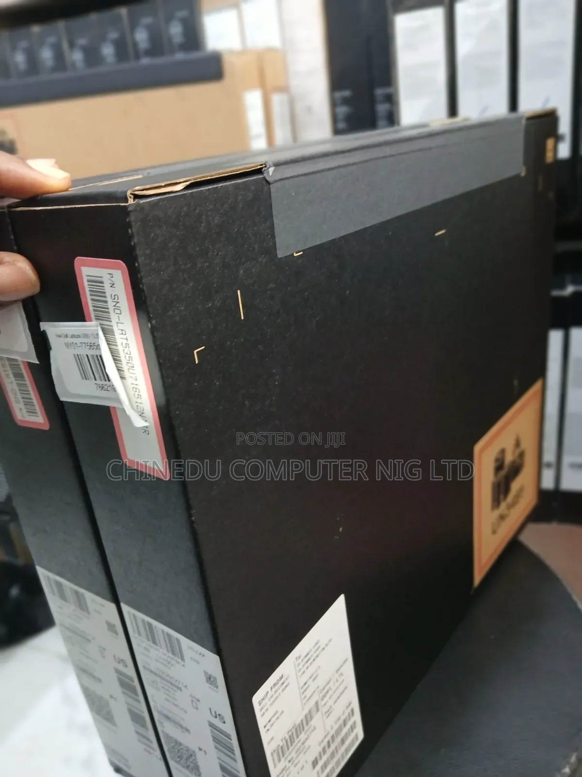 New Laptop Dell Latitude 5300 16GB Intel Core Ultra 7 SSD 512GB