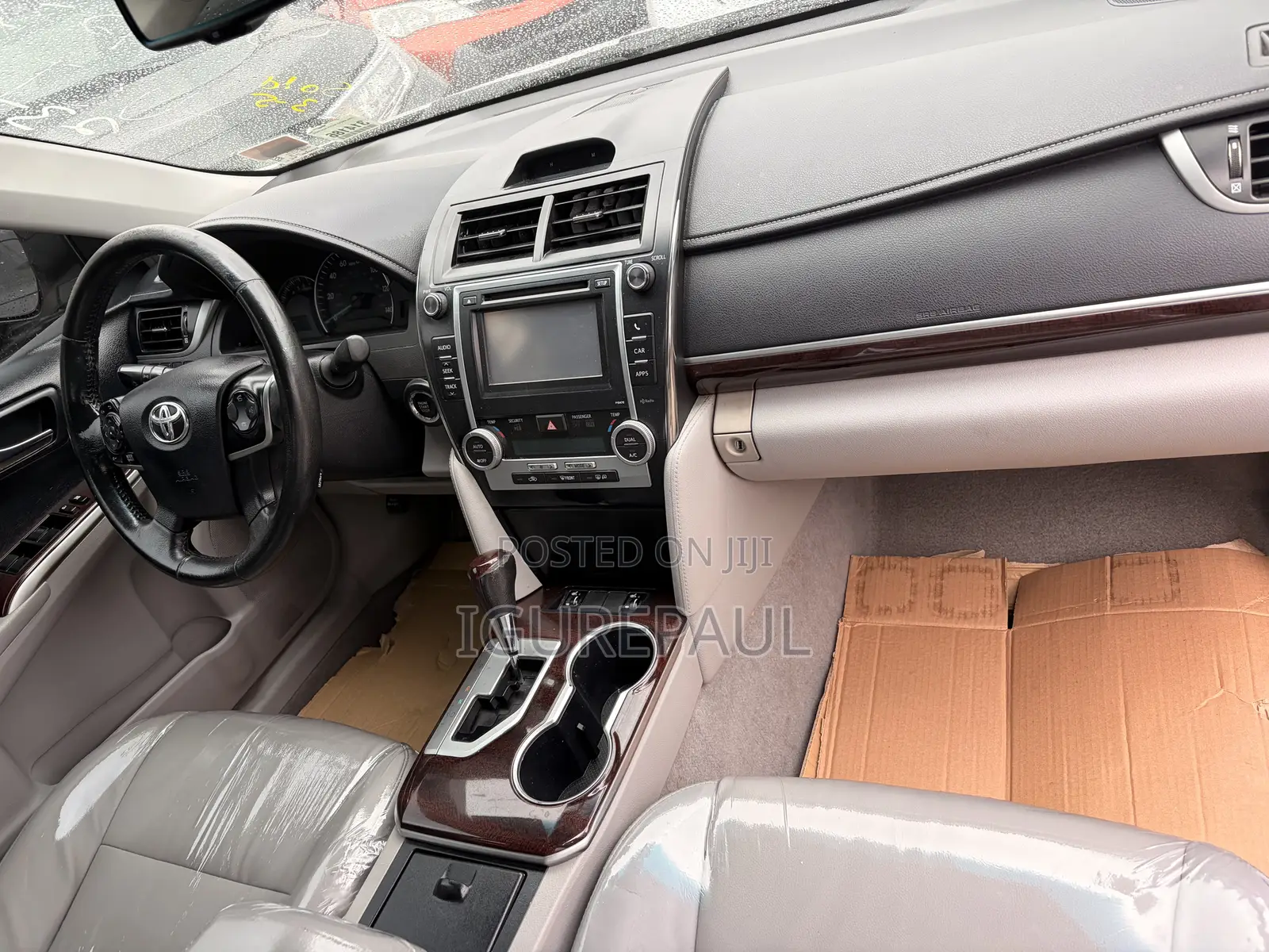 Toyota Camry XLE 4dr Sedan (3.5L 6cyl 6A) 2014 Silver