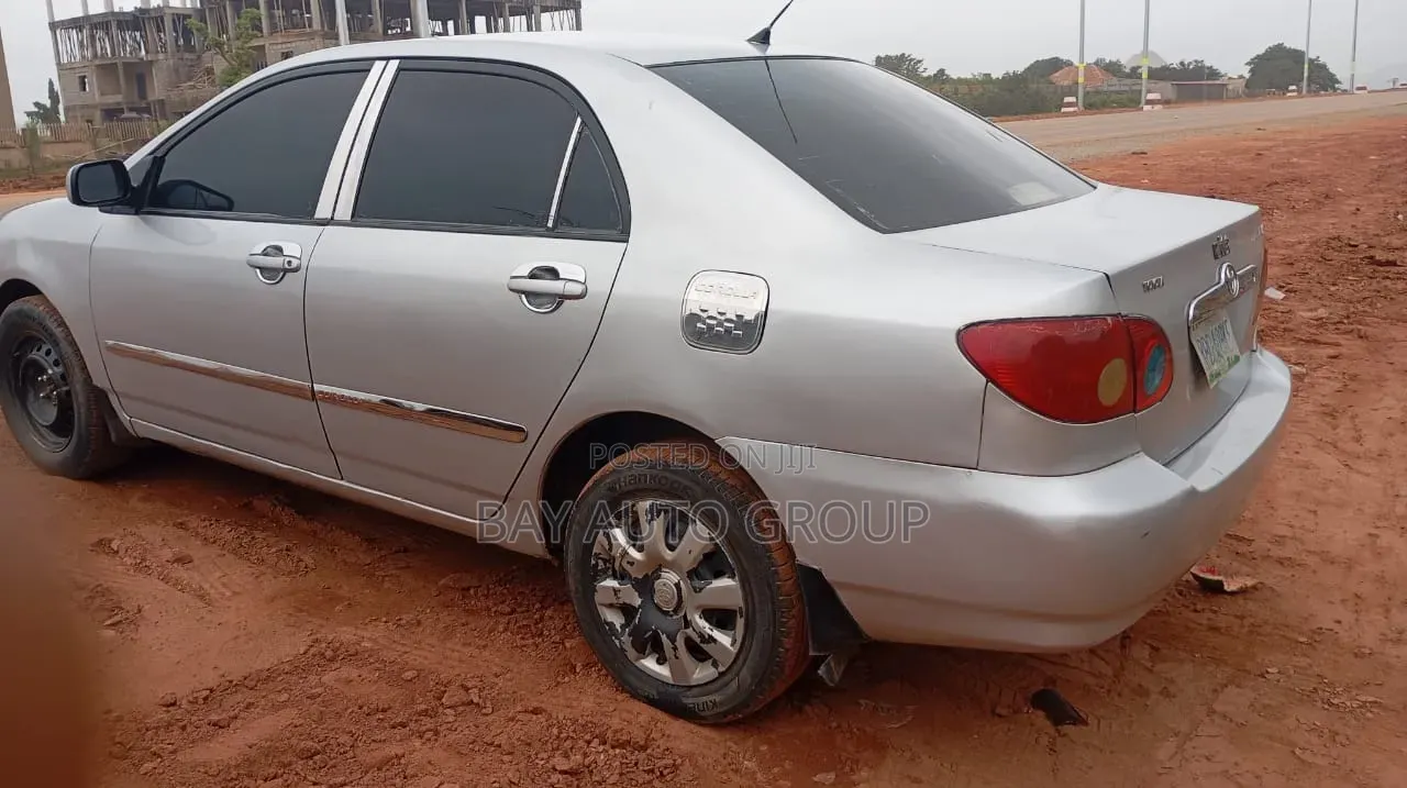 Toyota Corolla Sedan 2003 Silver