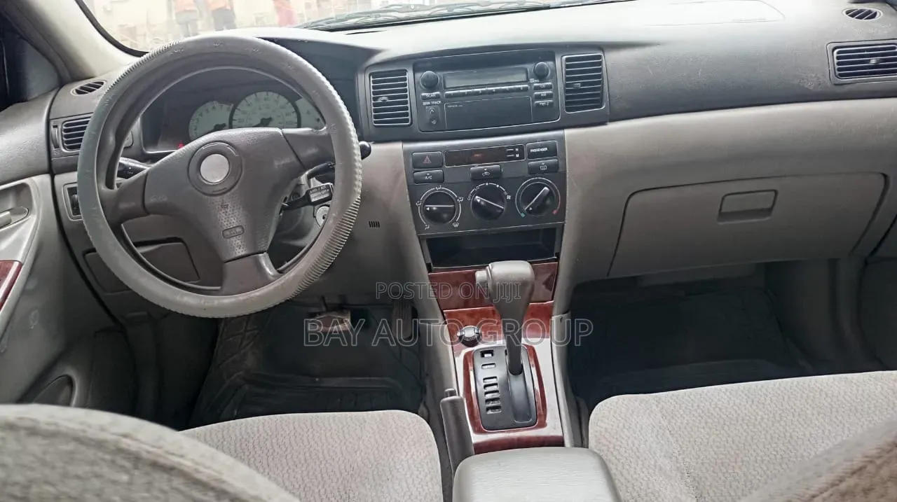 Toyota Corolla Sedan 2003 Silver