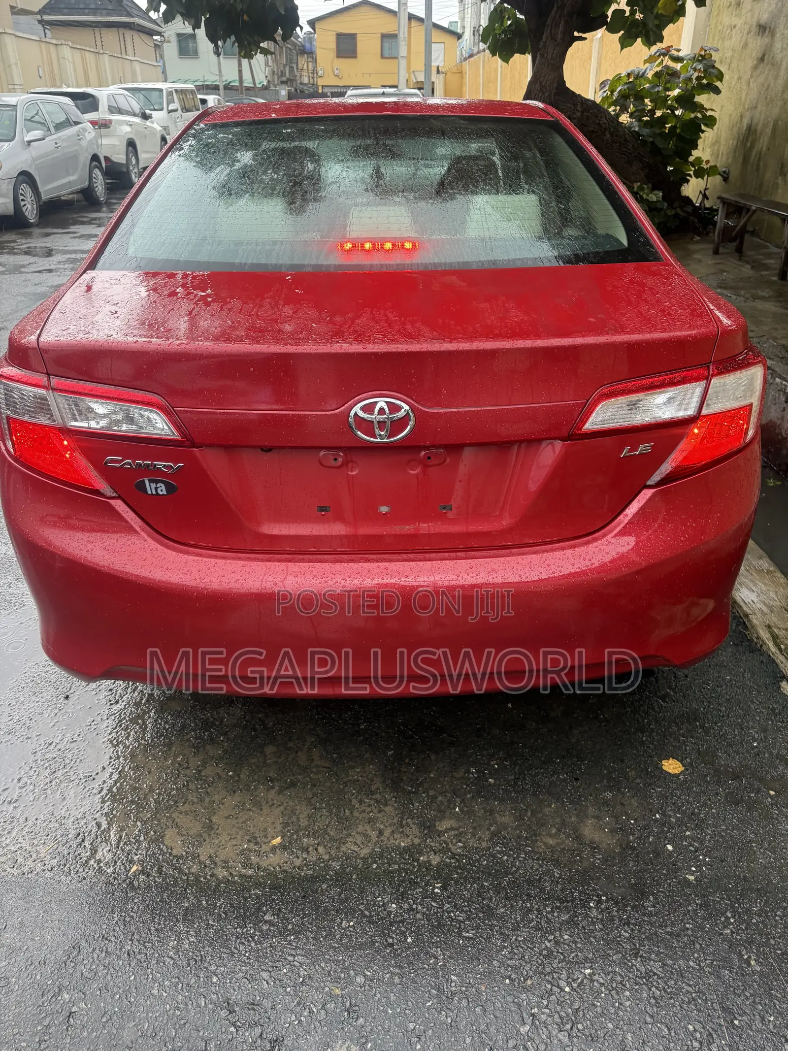 Toyota Camry LE 4dr Sedan (2.5L 4cyl 6A) 2014 Red