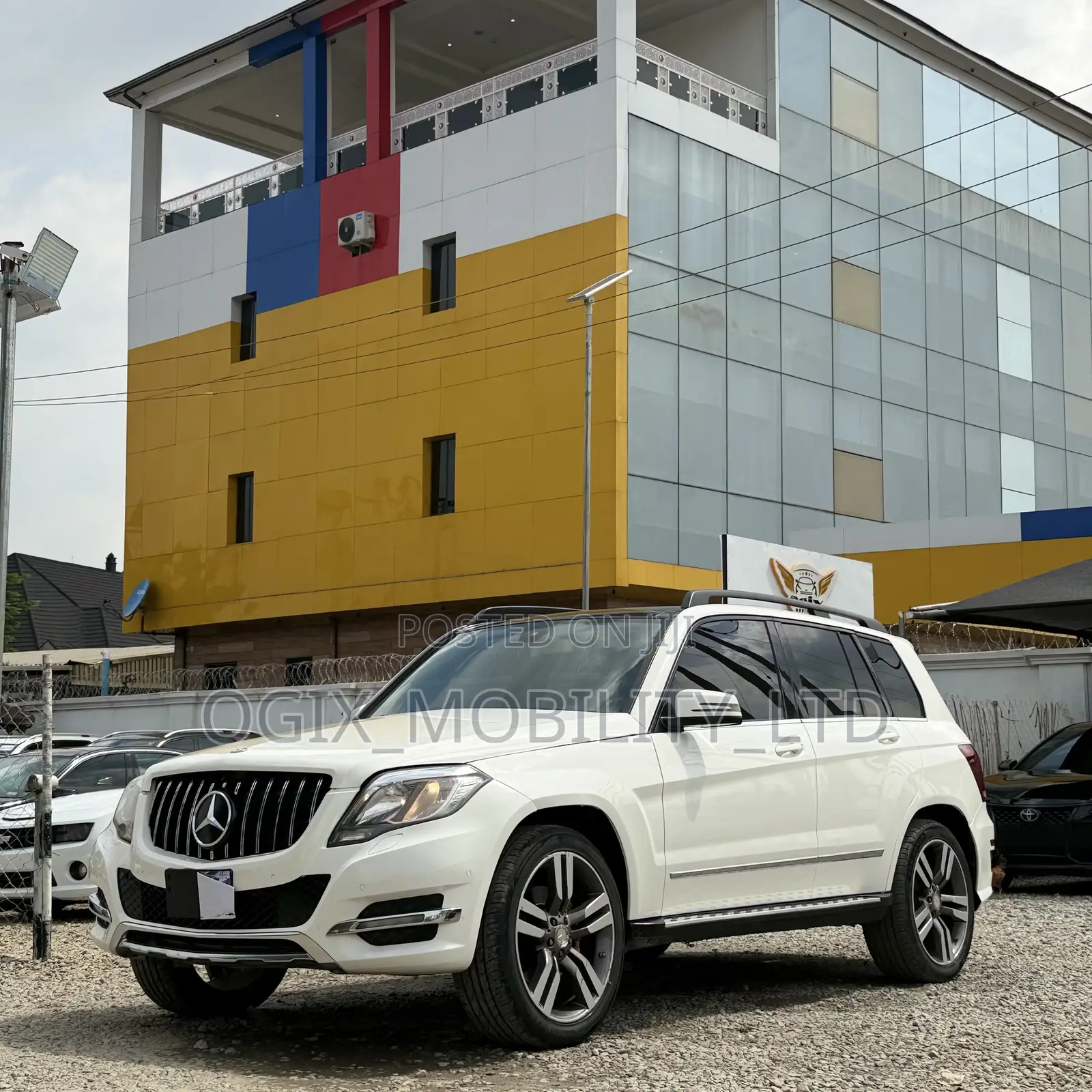 Mercedes-Benz GLK-Class 350 2011 White