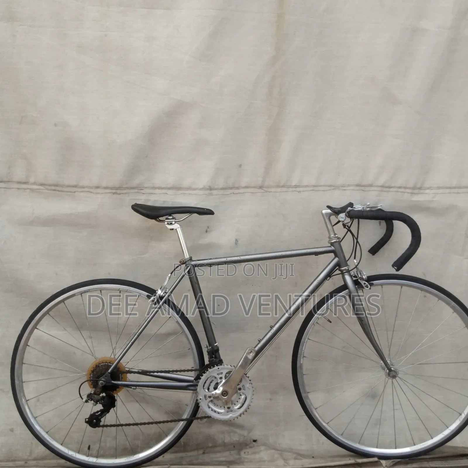 Tokunbo Road Bicycle