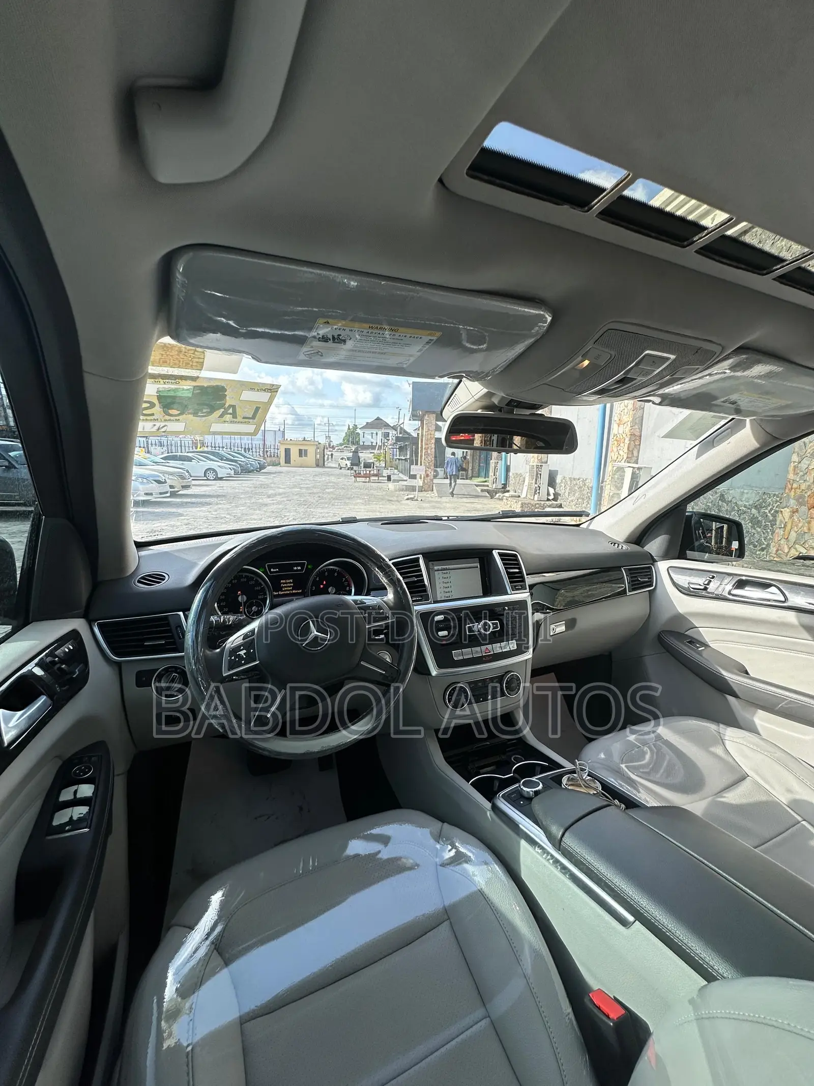 Mercedes-Benz M Class ML350 4dr SUV (3.5L 6cyl 7A) 2015 Gray