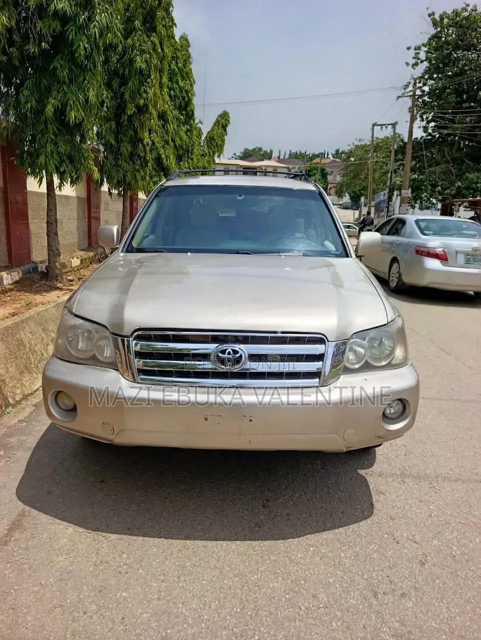 Toyota Highlander 2005 Gold