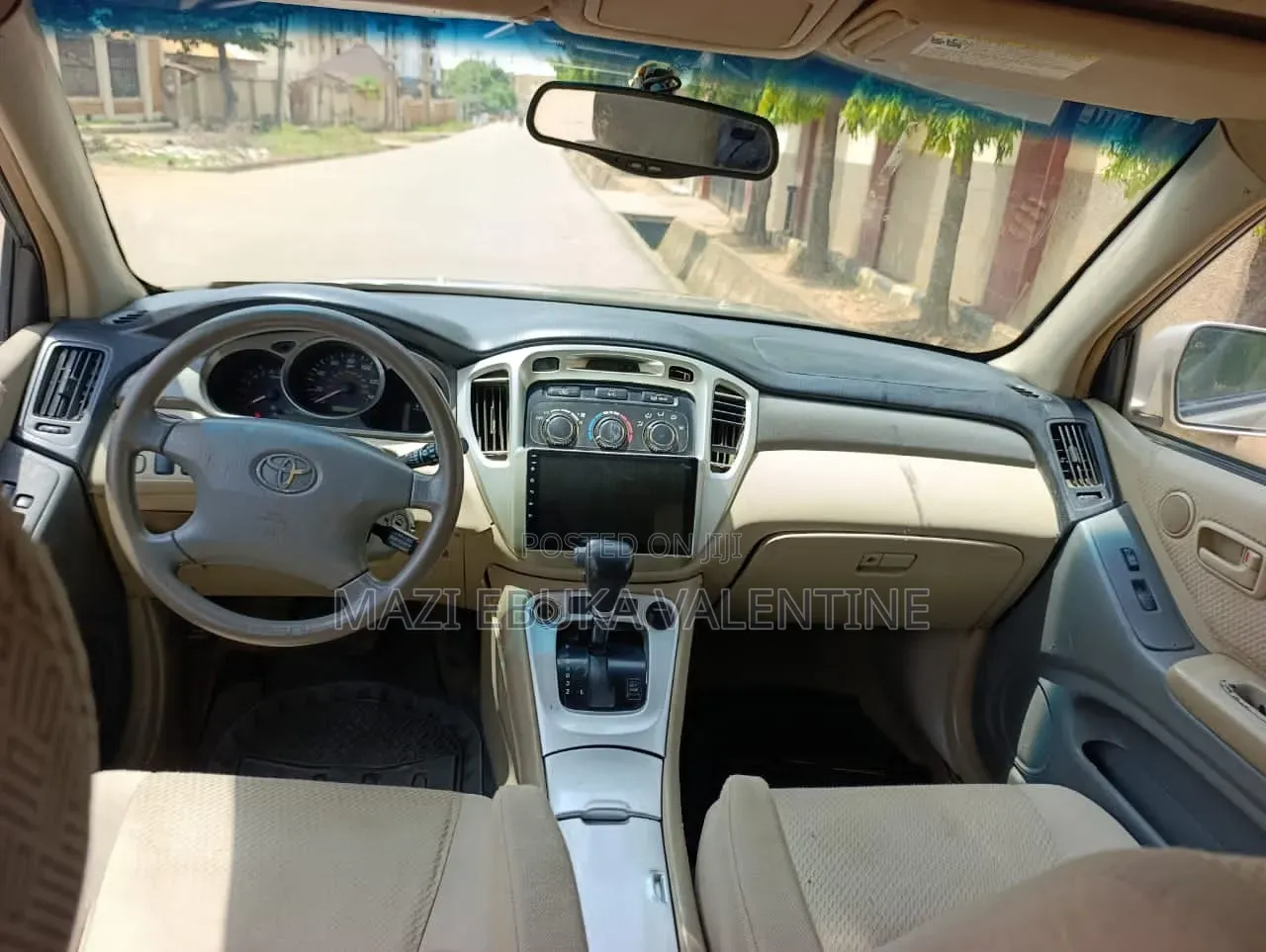 Toyota Highlander 2005 Gold