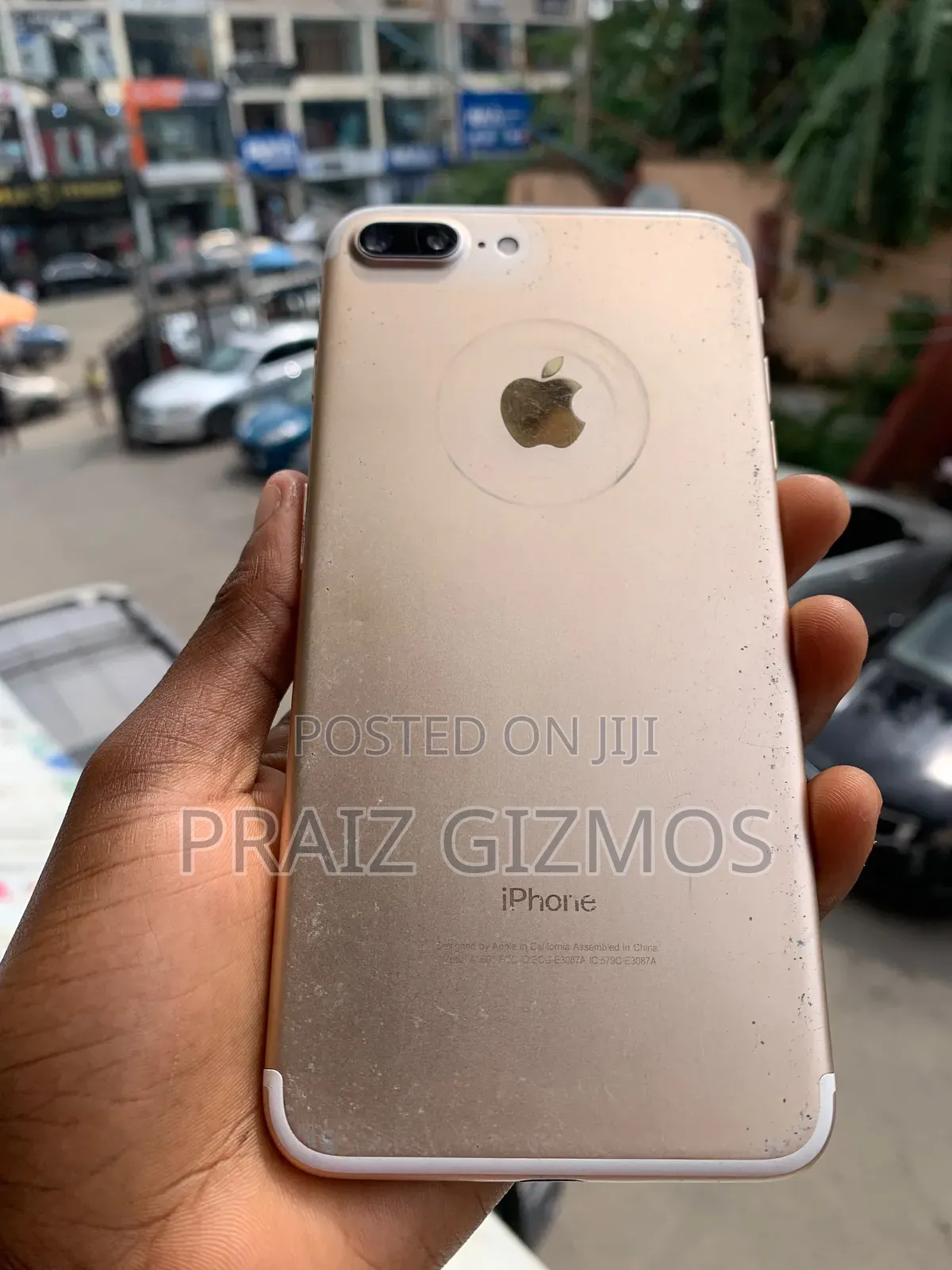 Apple iPhone 7 Plus 128 GB Gold