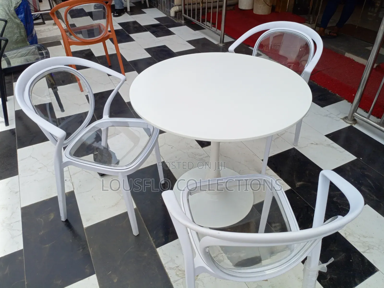 Your Best Quality Acrylic Restaurant Chair N Table