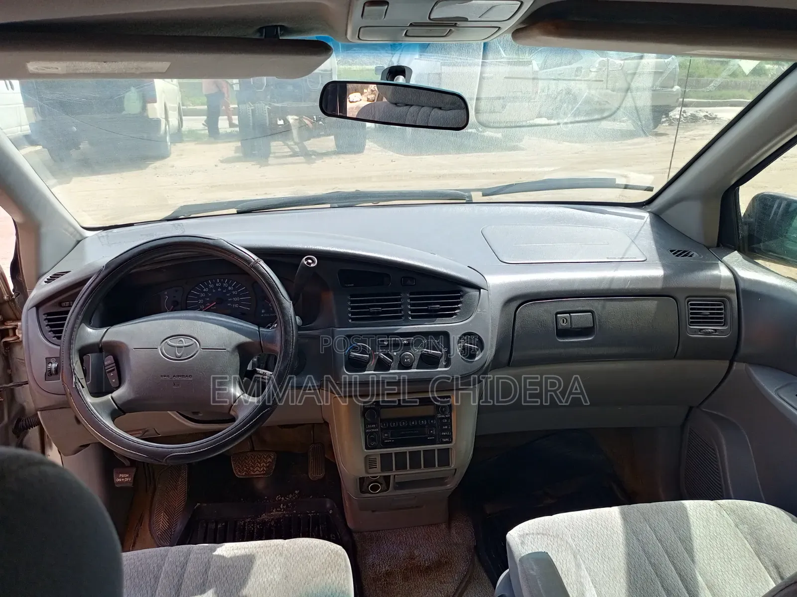 Toyota Sienna 2001 Gold