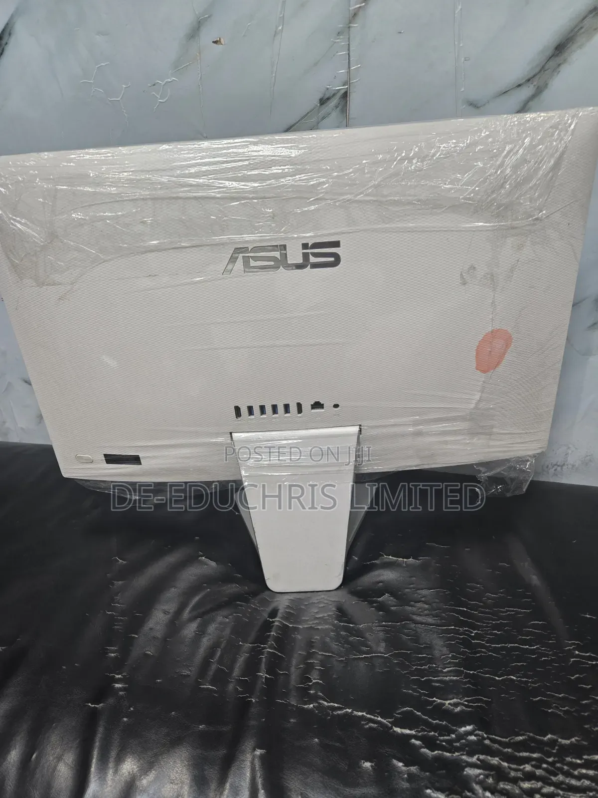 Desktop Computer Asus Vivo AiO V241IC 4GB Intel Pentium SSD 256GB