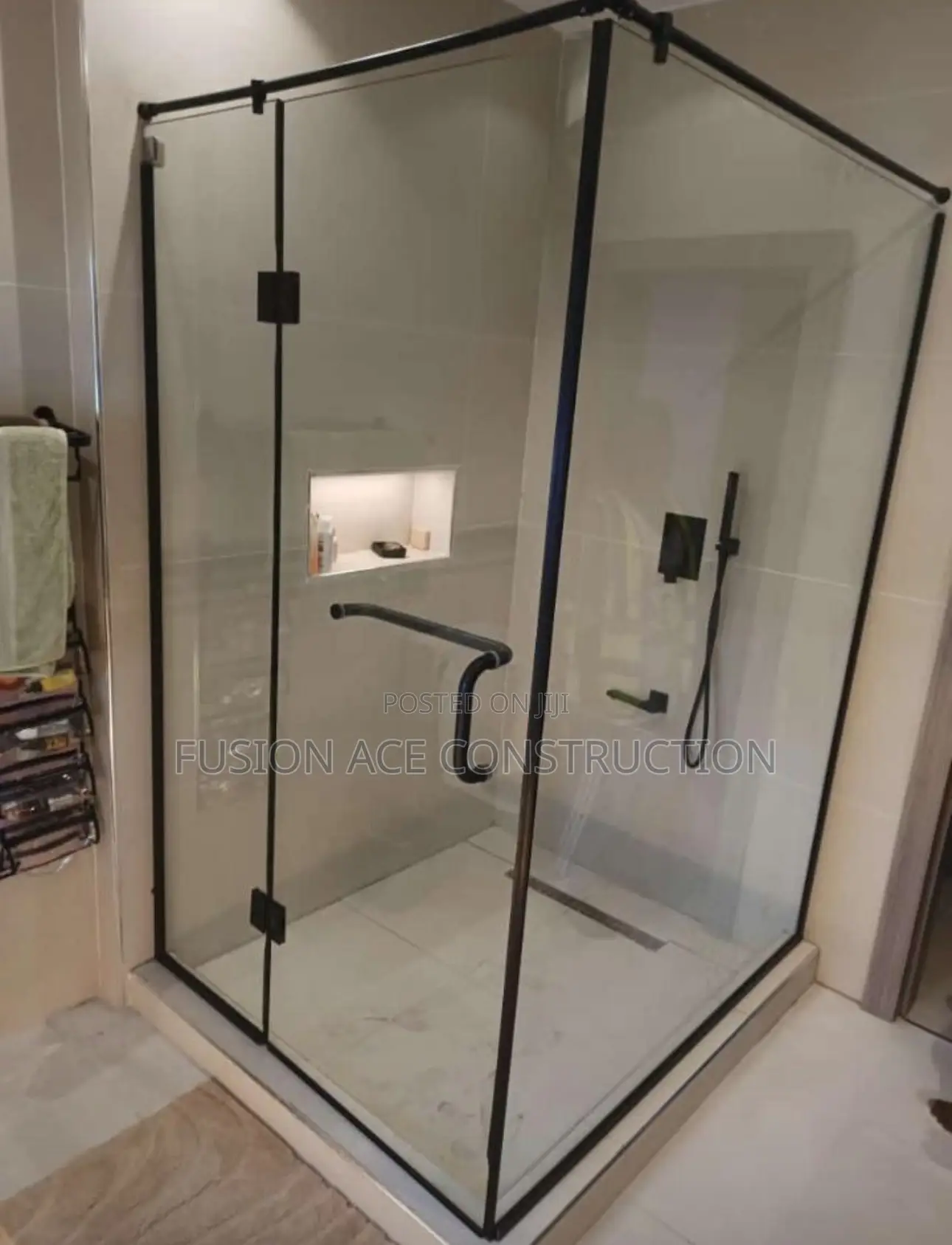Bathroom Glass Cubicle / Toilet Glass Door