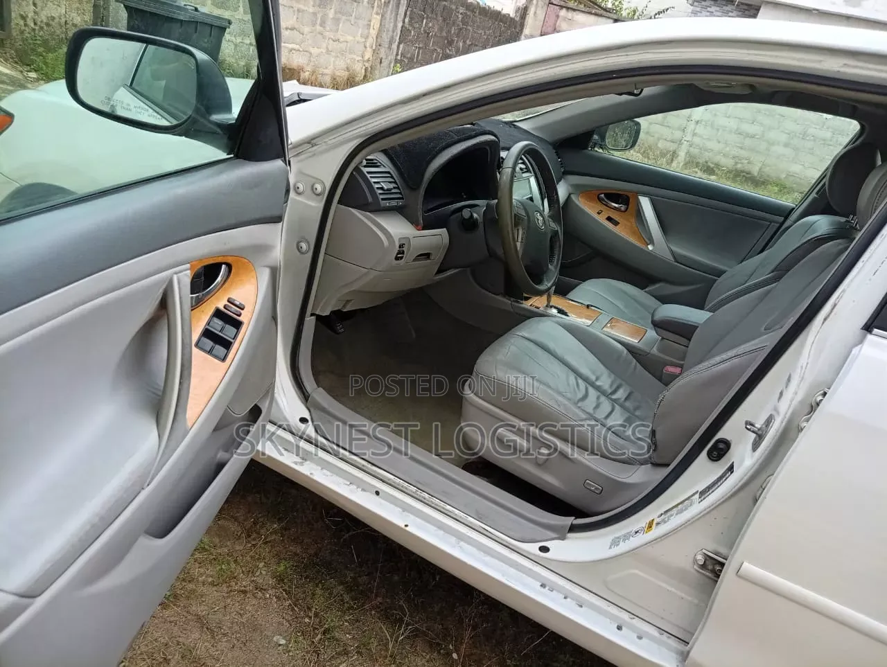 Toyota Camry 2010 White