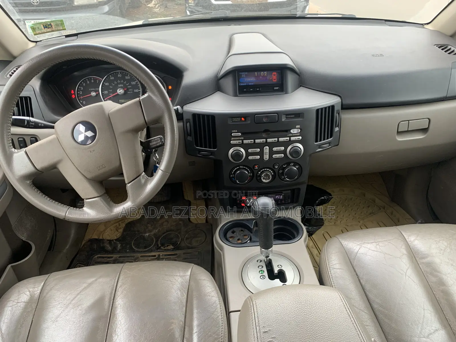 Mitsubishi Endeavor SE 2010 White
