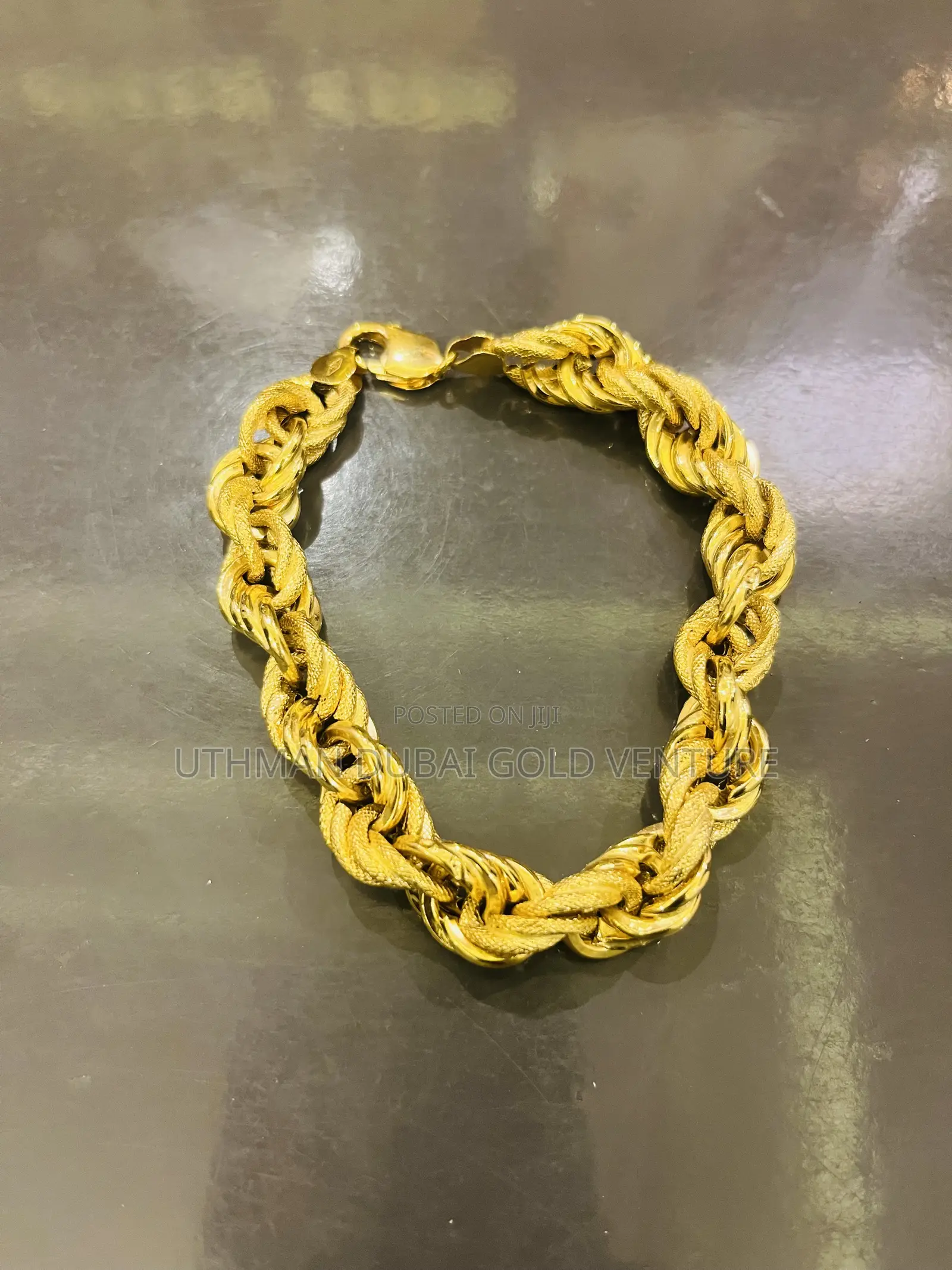 Brand New 18karat Italian Twist Hand Chain