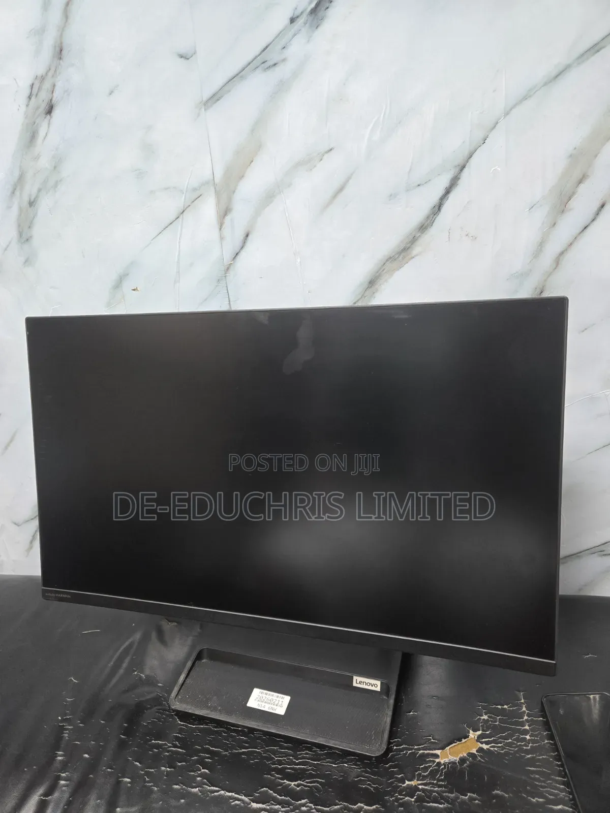 Desktop Computer Lenovo 8GB Intel Core i3 SSD 256GB