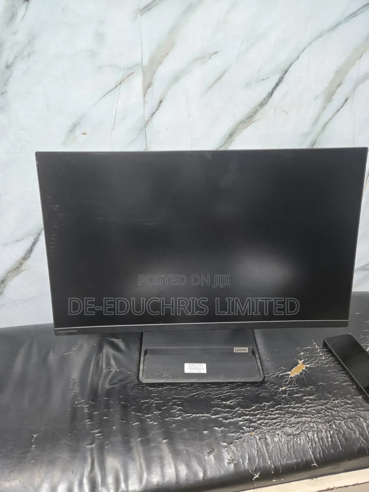 Desktop Computer Lenovo 8GB Intel Core i3 SSD 256GB