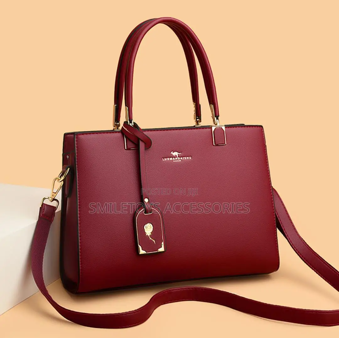 Ladies Structured Shoulder Bag for Office Fashion Use