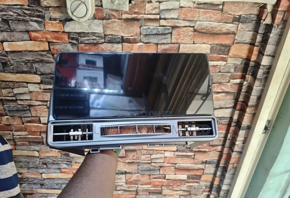 Toyota Venza Android Multimedia Up Screen (Tesla Style)