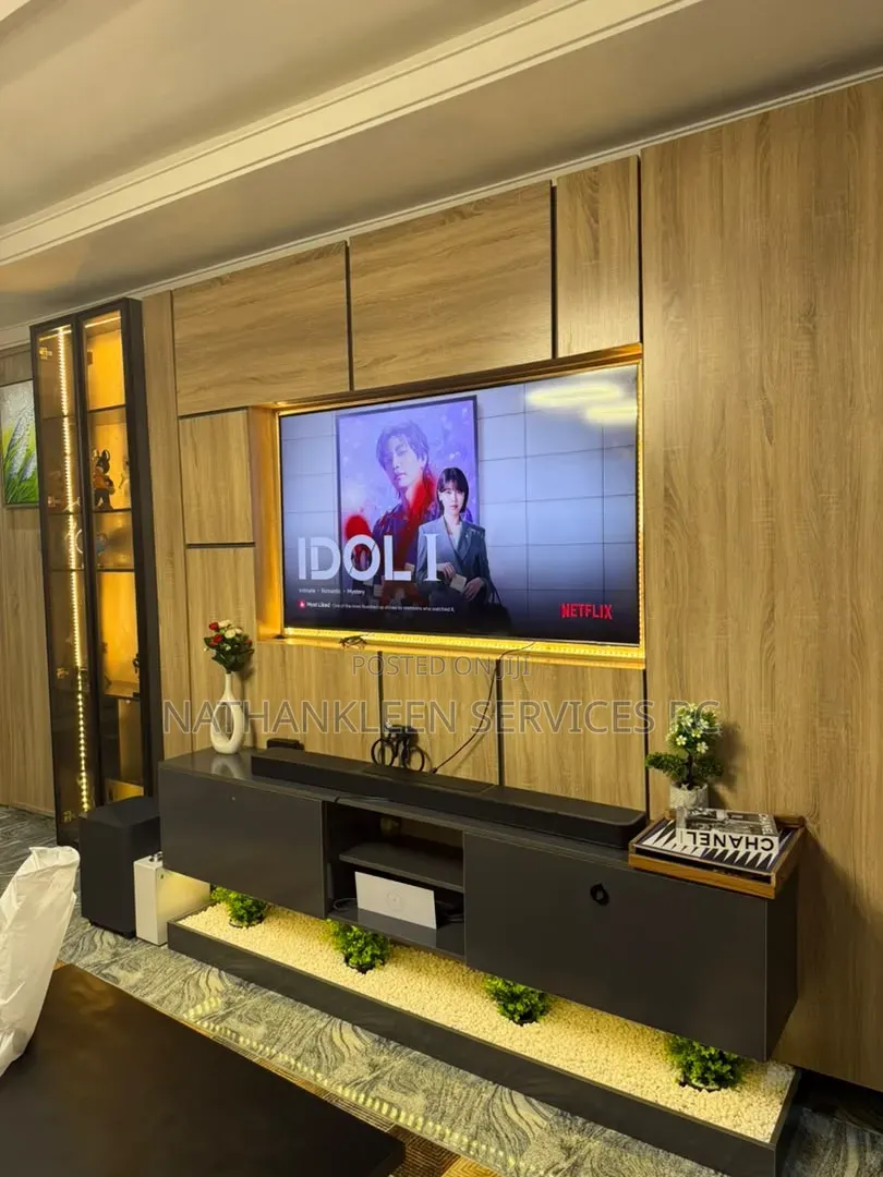 Hydra Two Bedroom Luxury Apartment