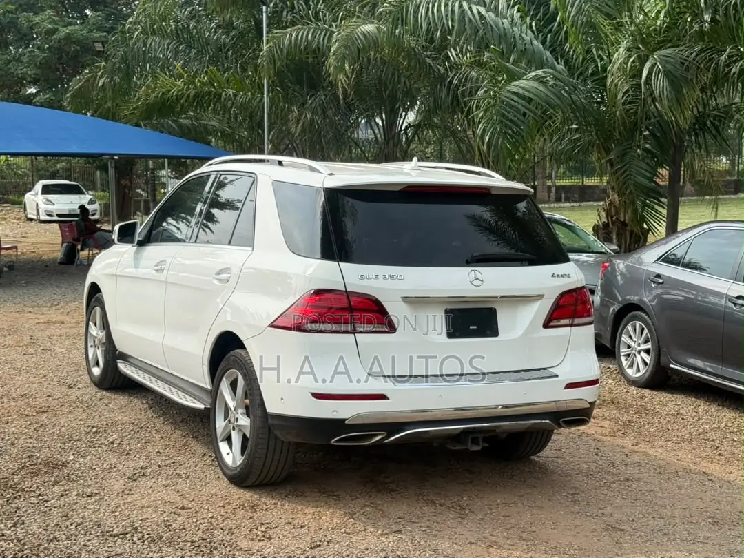 Mercedes-Benz GLE-Class 2017 White