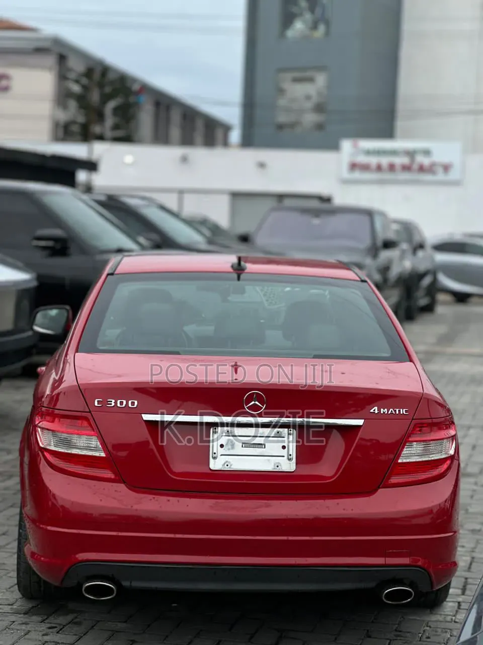Mercedes-Benz C300 2009 Red
