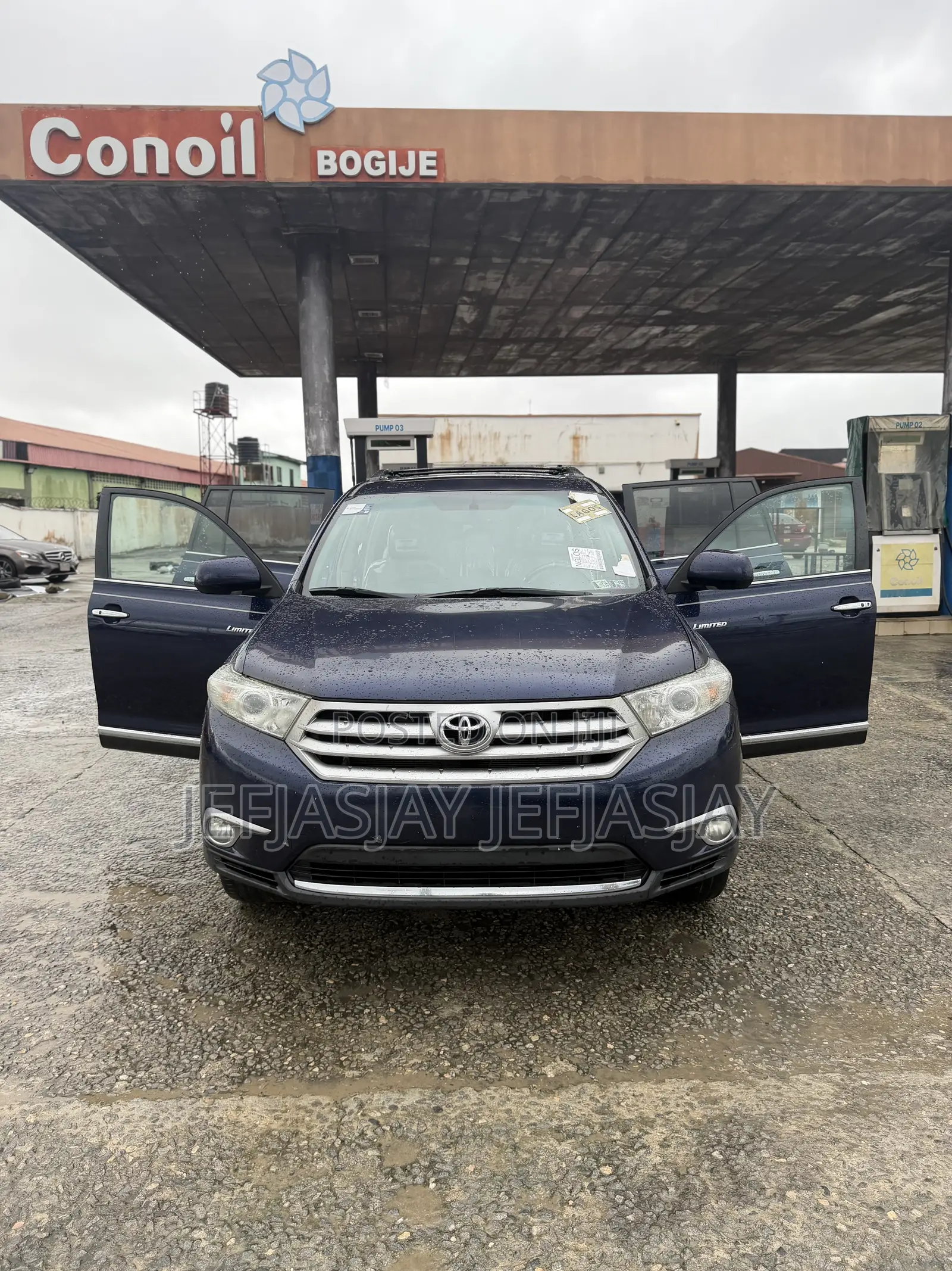 Toyota Highlander Limited 3.5l 4WD 2013 Blue