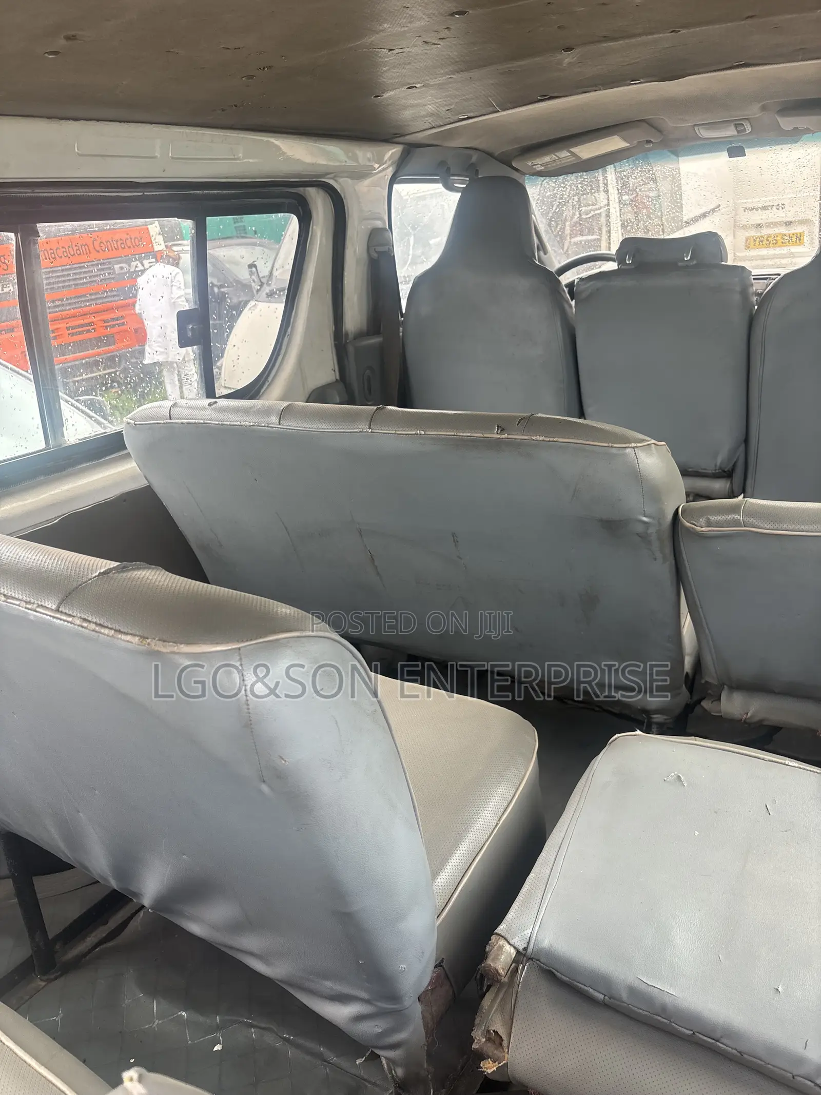 Toyota HiAce 2007 White