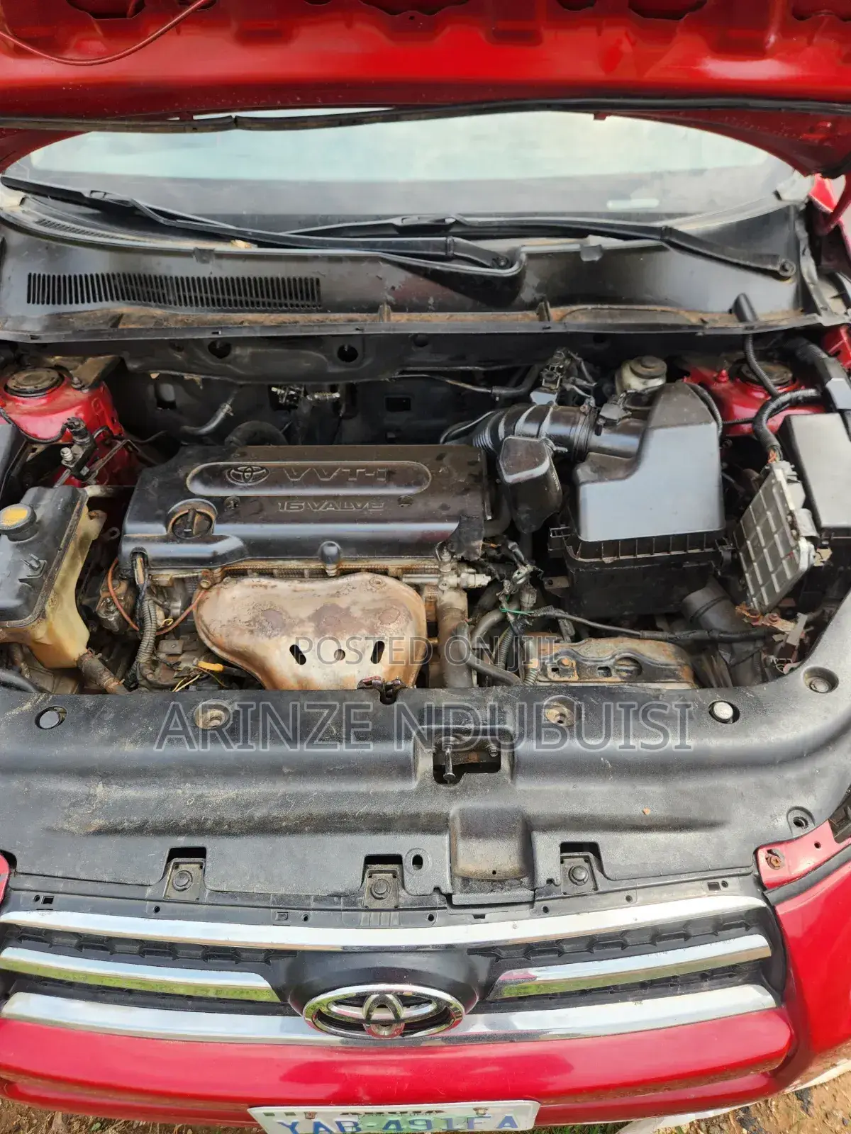 Toyota RAV4 2010 Red