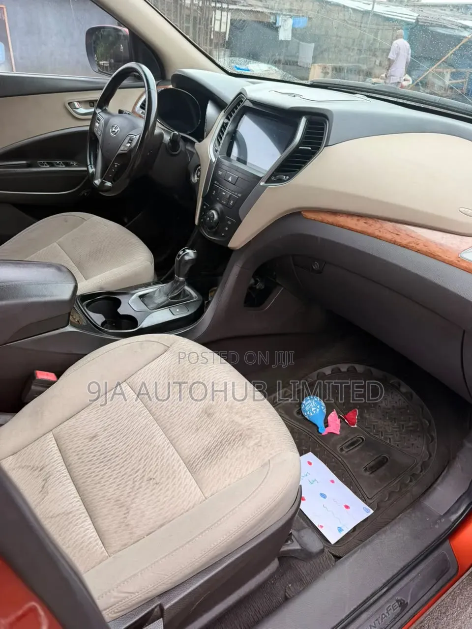 Hyundai Santa Fe 2013 Orange