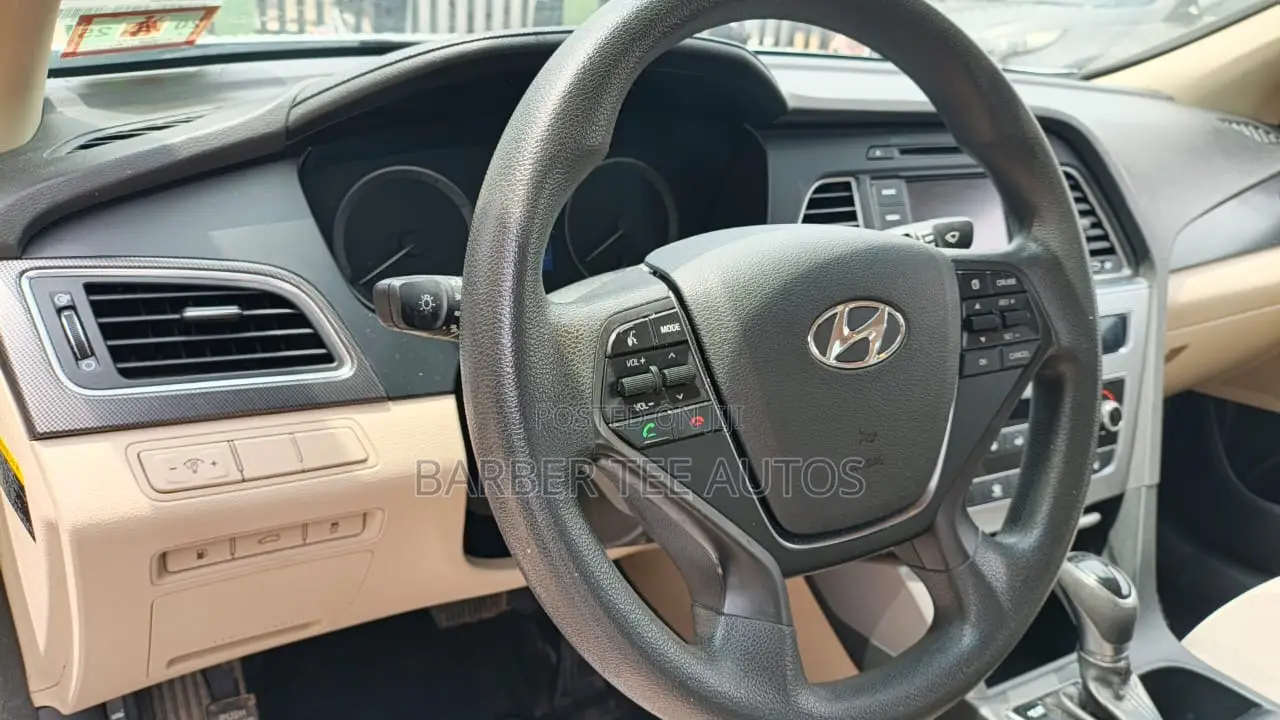 Hyundai Sonata Sport 4dr Sedan (2.4L 4cyl 6A) 2015 White