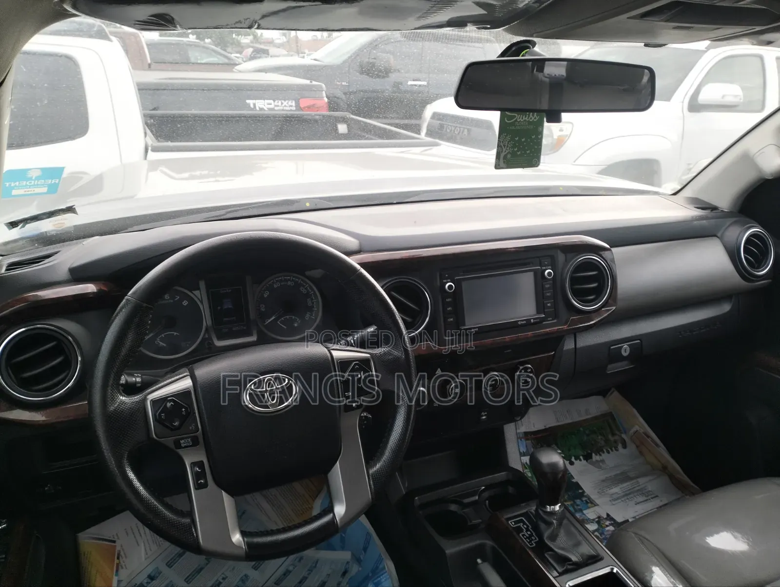 Toyota Tacoma 2018 Silver