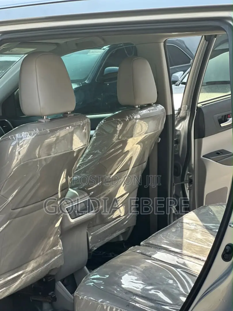 Toyota Highlander 2016 Gray