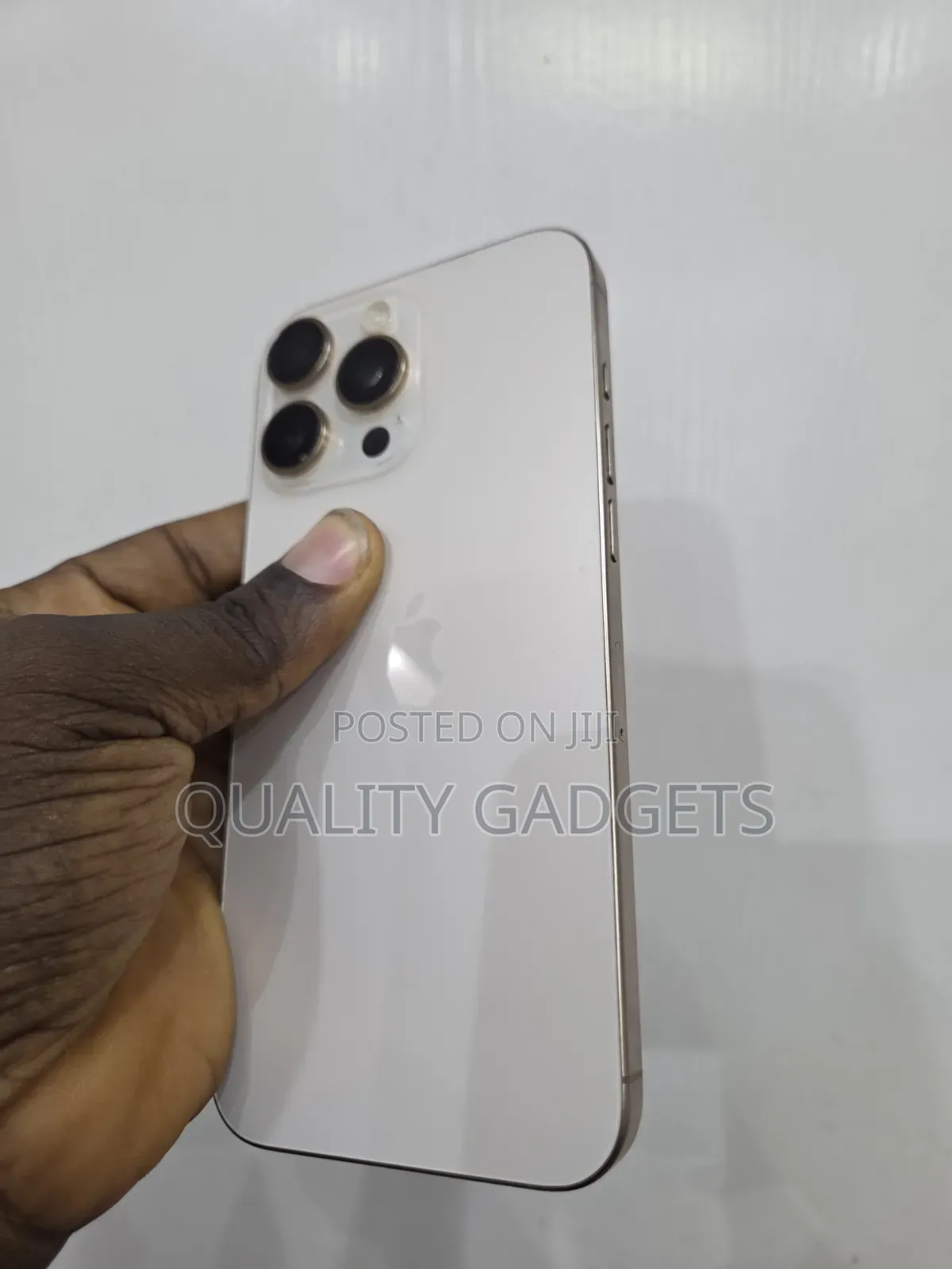 Apple iPhone 16 Pro Max 256 GB Gold