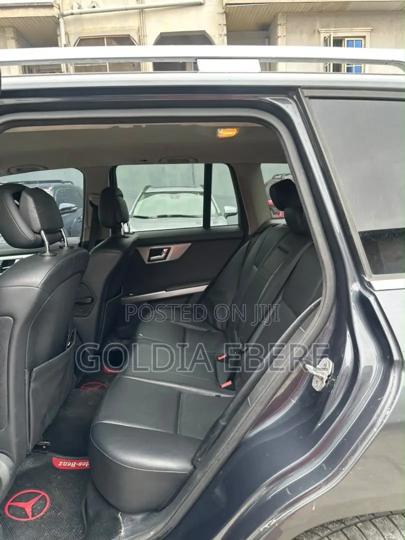 Mercedes-Benz GLK-Class 2010 Black