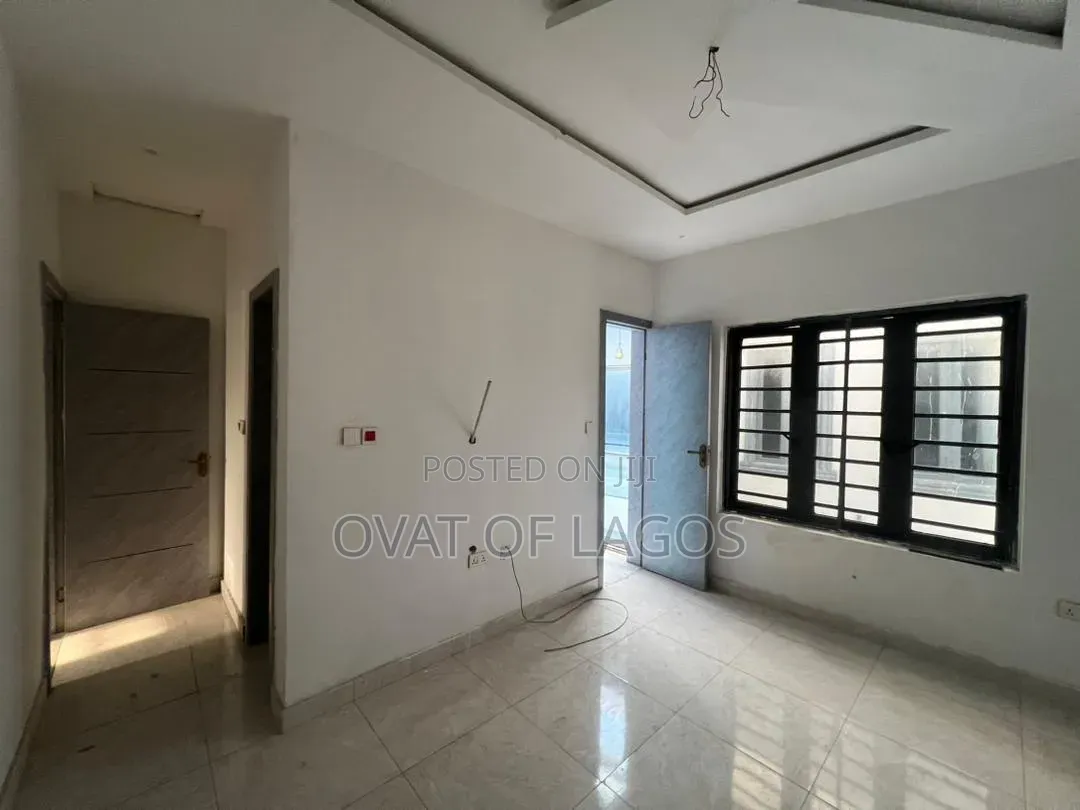 3bdrm Duplex in Ologolo for sale