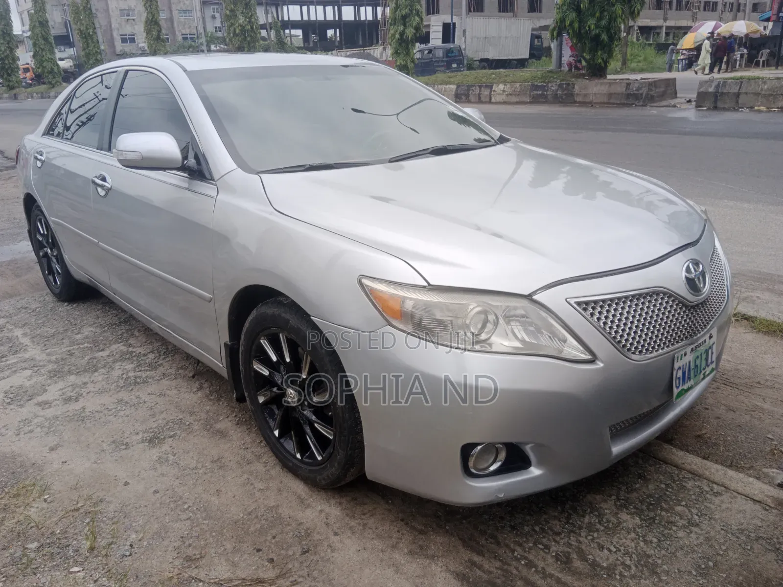 Toyota Camry 2011 Silver