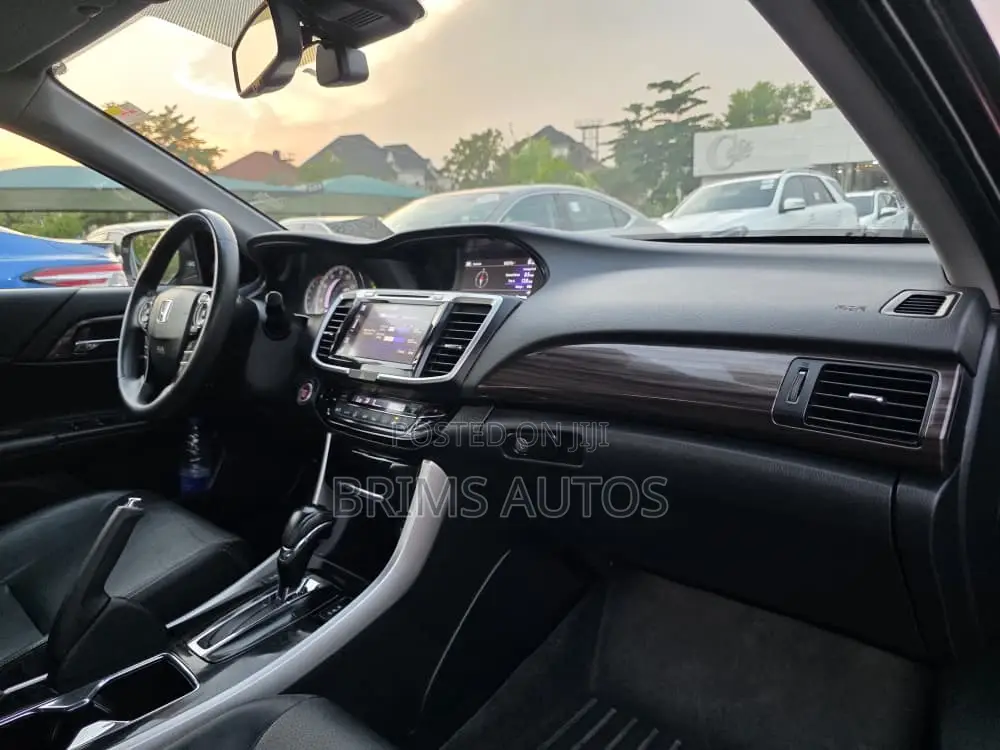 Honda Accord 2016 Brown