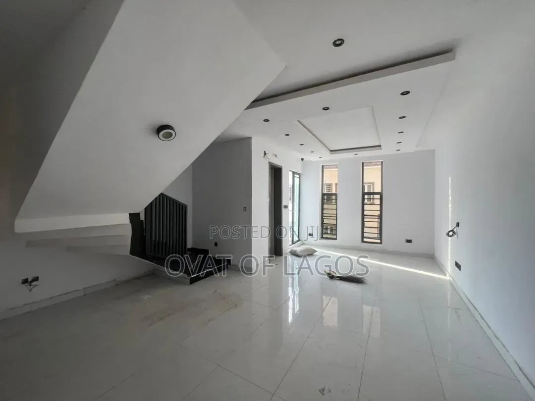2bdrm Duplex in Ologolo for rent