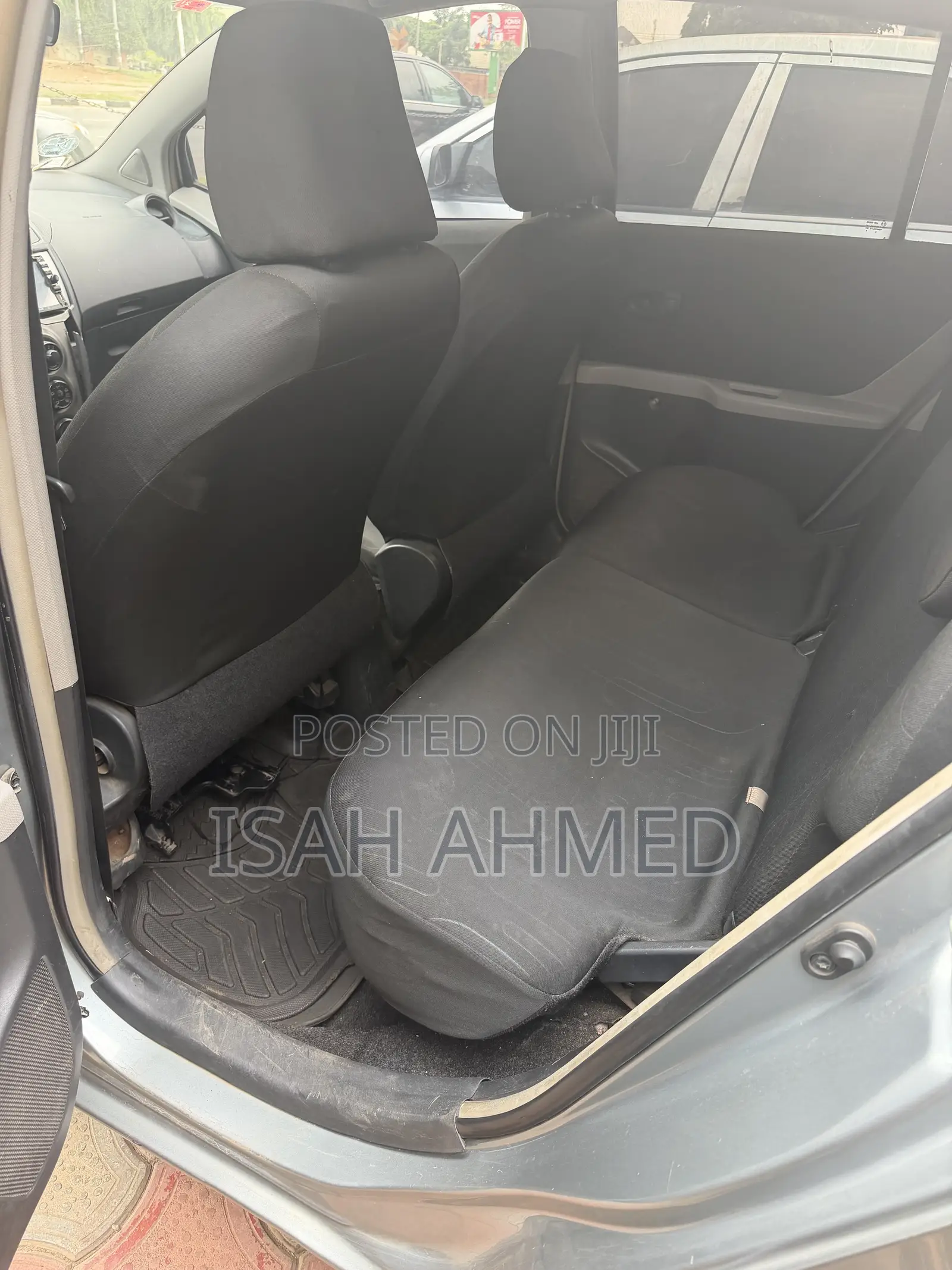 Toyota Yaris 1.5 Liftback 2009 Gray