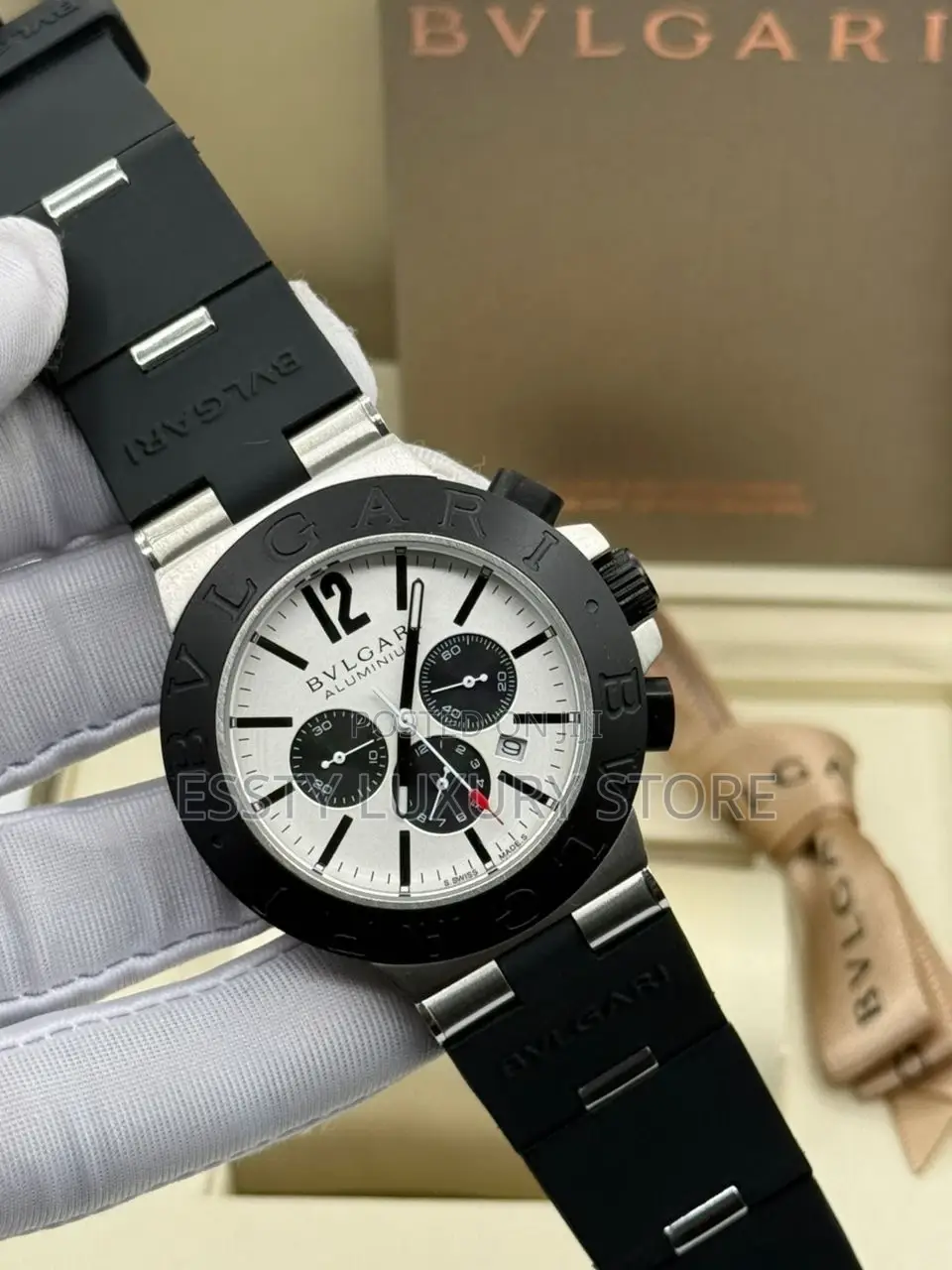 Bvlgari Quality Luxury Men Rubber Wristwatch