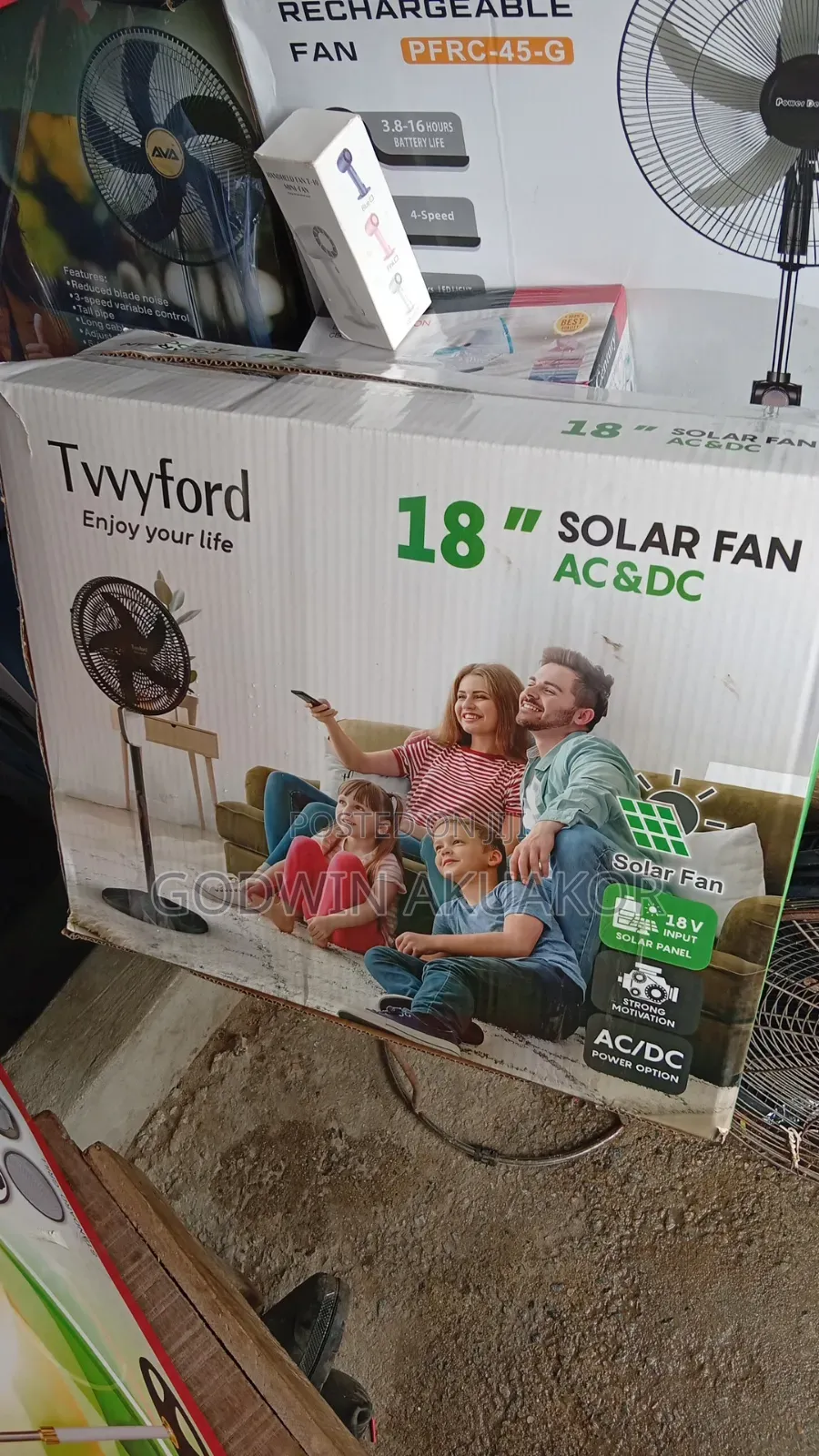 18 Inches Tvvyford Rechargeable Solar Fan