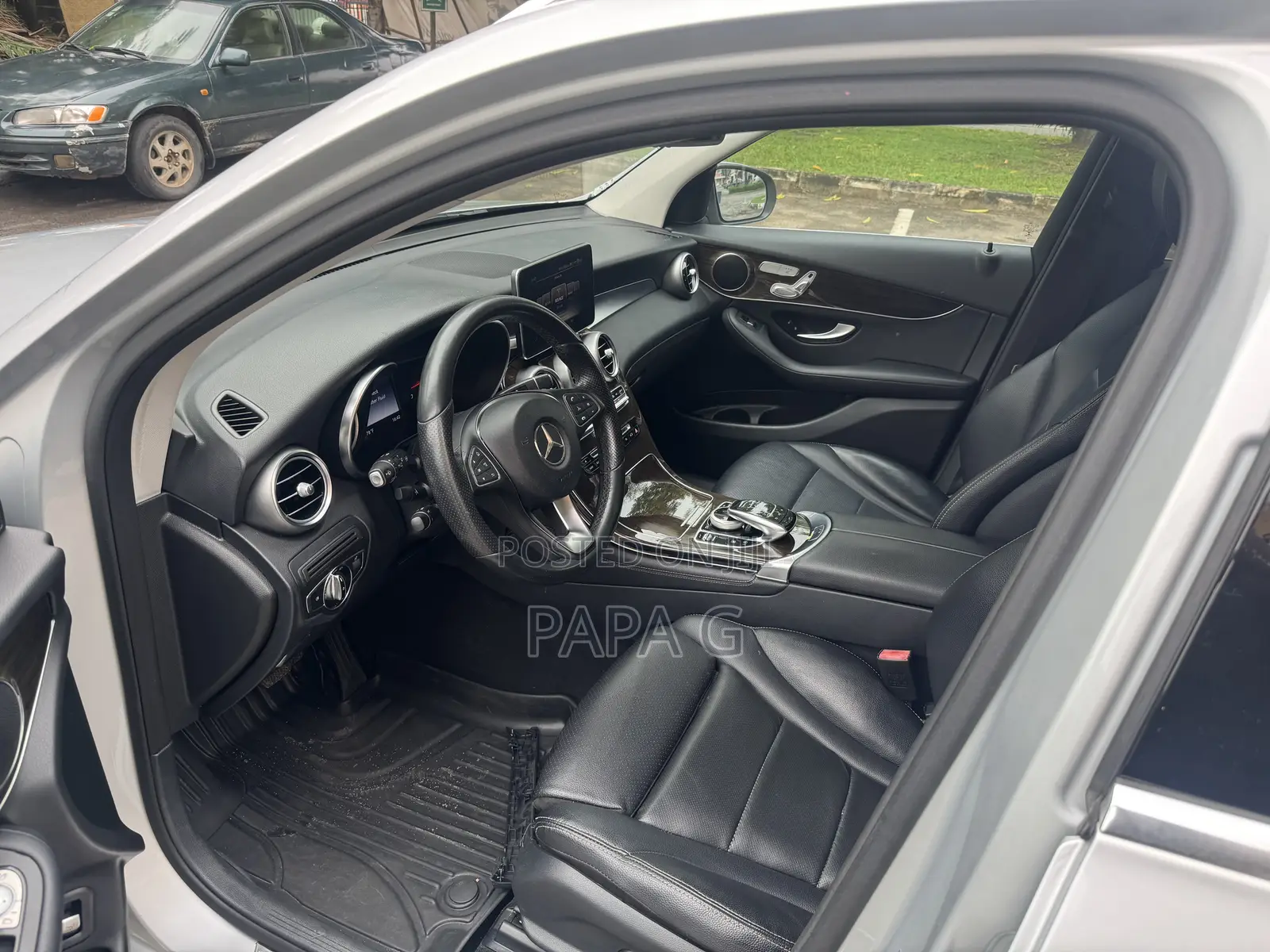 Mercedes-Benz GLC-Class 2016 Silver