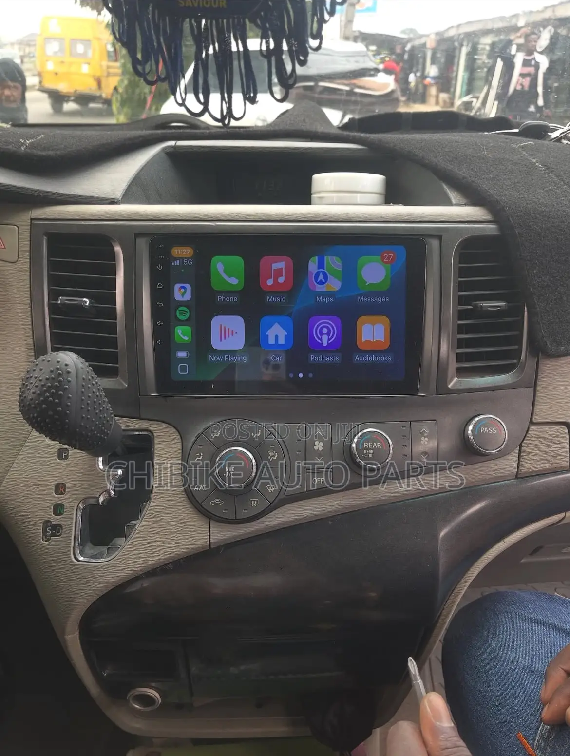 Toyota Sienna 2011-2014 Navigation Wireless Carplay/Reverse Camera