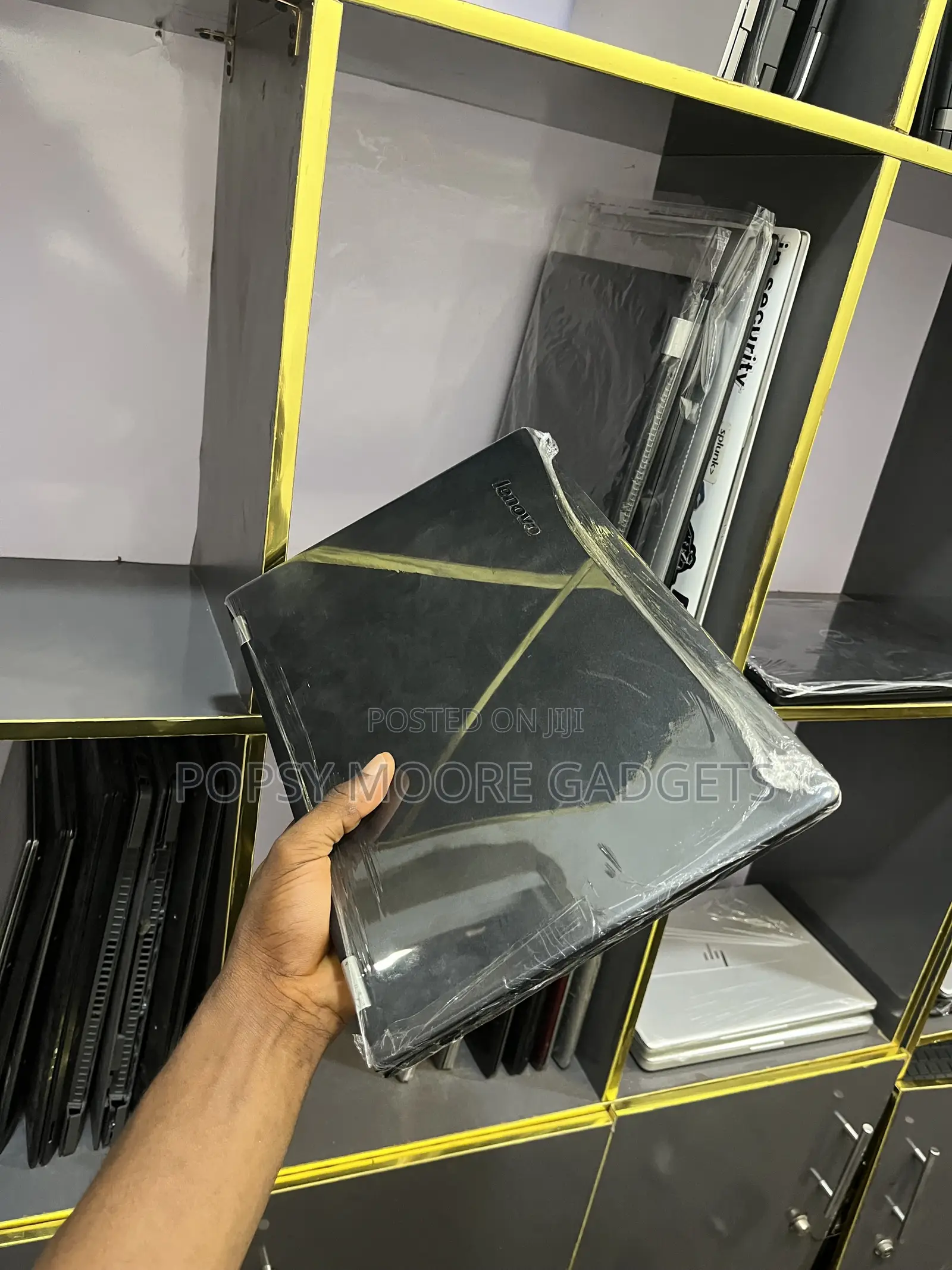 Laptop Lenovo Yoga 700 8GB Intel Core i7 SSD 128GB