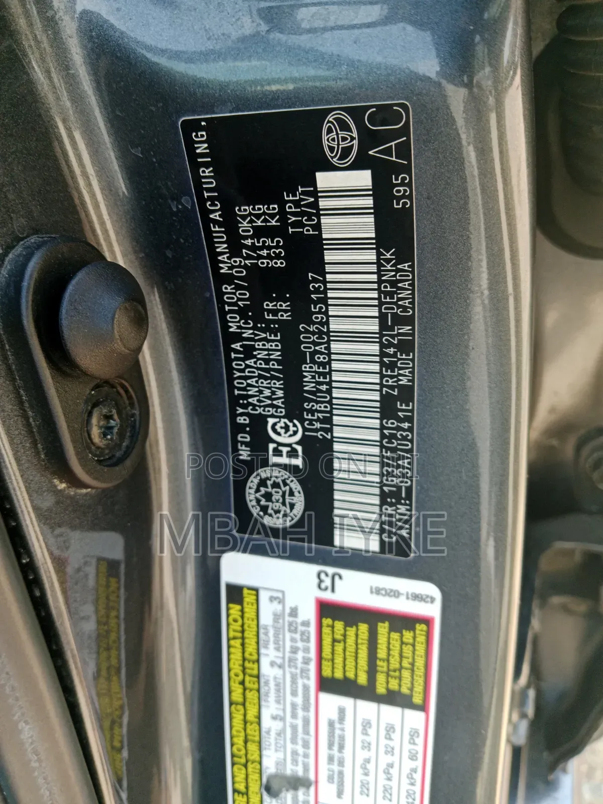Toyota Corolla LE 4dr Sedan (1.8L 4cyl 4A) 2010 Gray