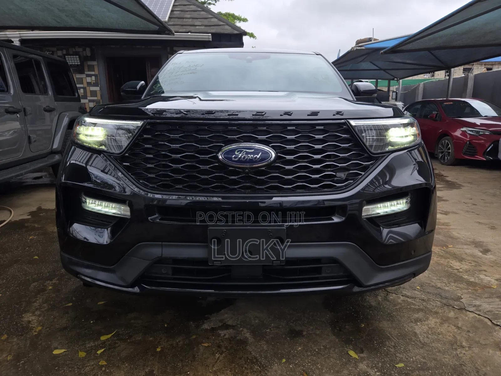 Ford Explorer 2021 Black