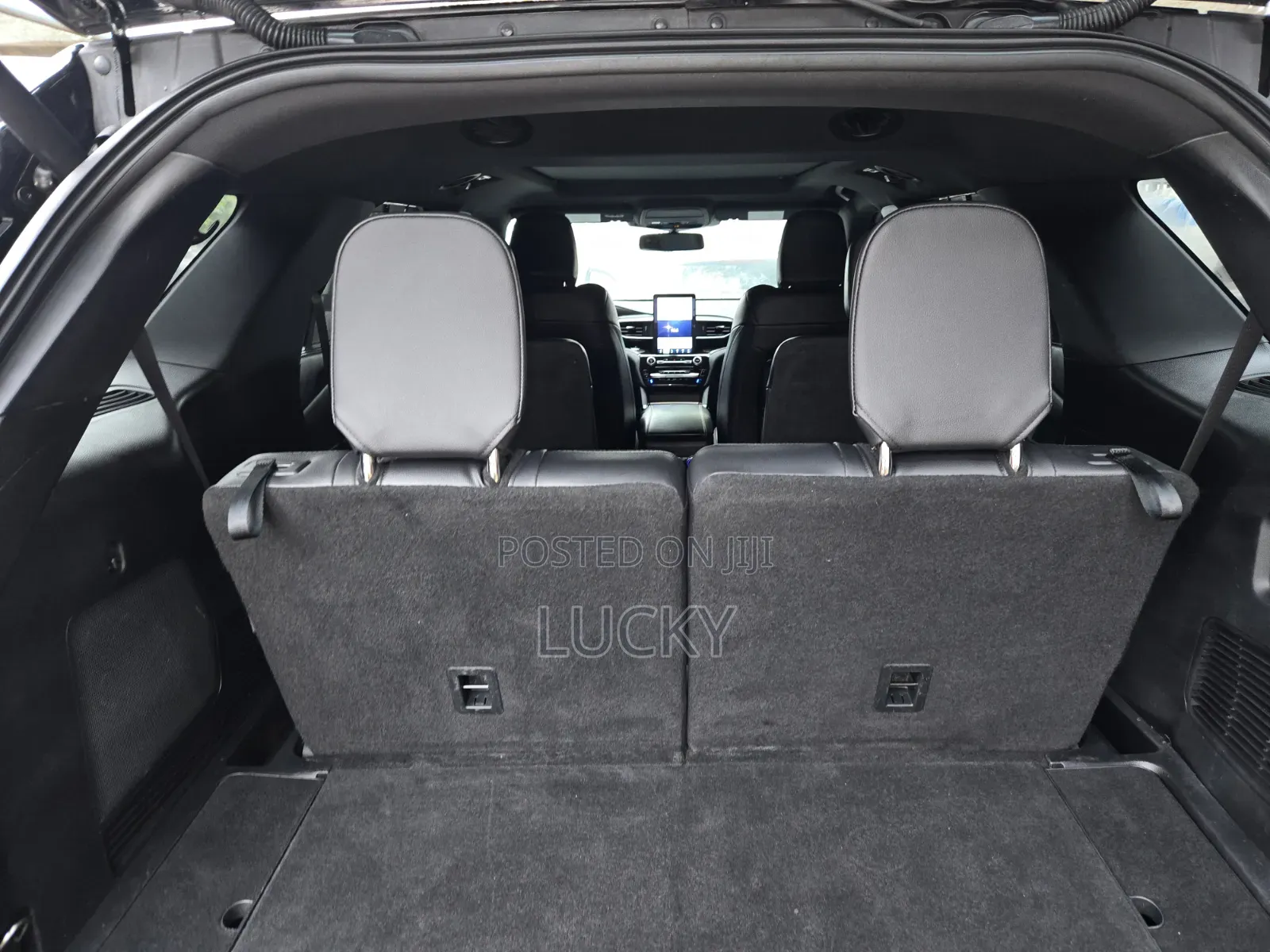 Ford Explorer 2021 Black